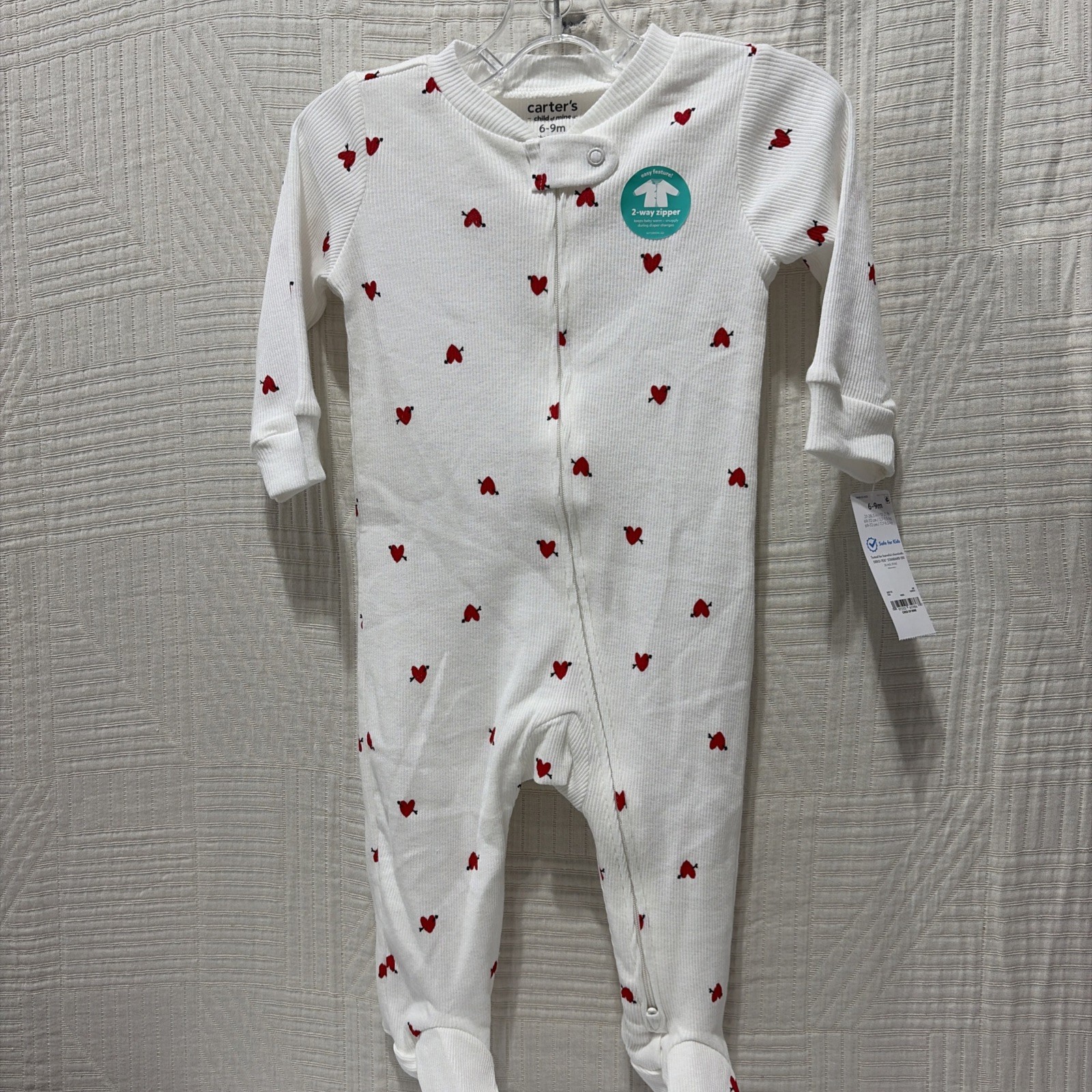 Carters Child Of Mine Heart Arrow 6-9 M Knit Sleeper New