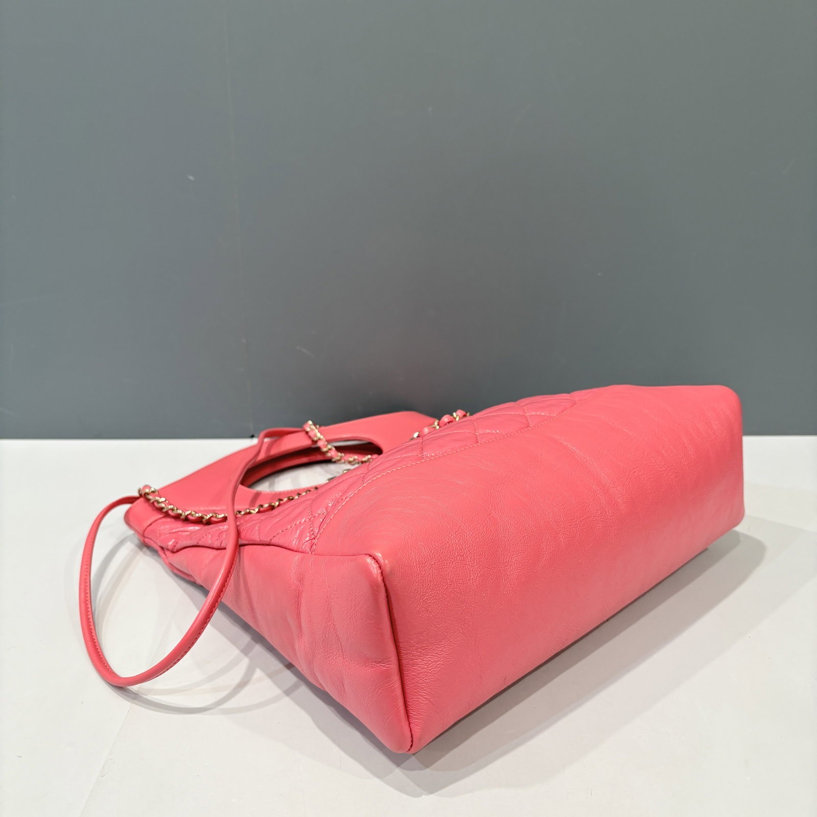 Chanel 31 Shoppinng Bag Pink Crumpled Calfskin (ac031926c1)