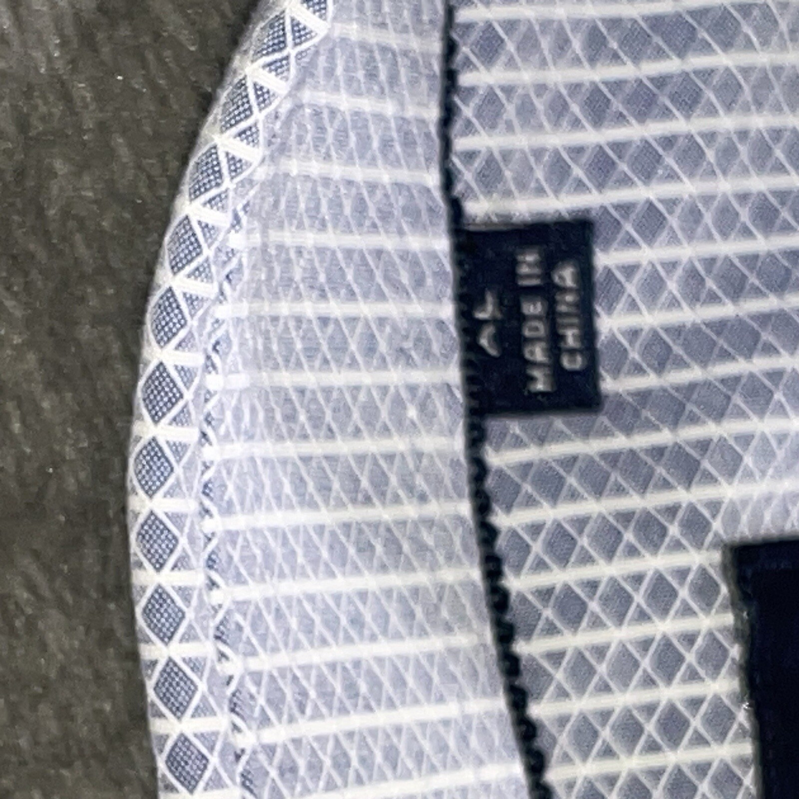 7Diamonds Shirt Mens XL Sky Blue Performance Stretch Dress Button Up Geometric