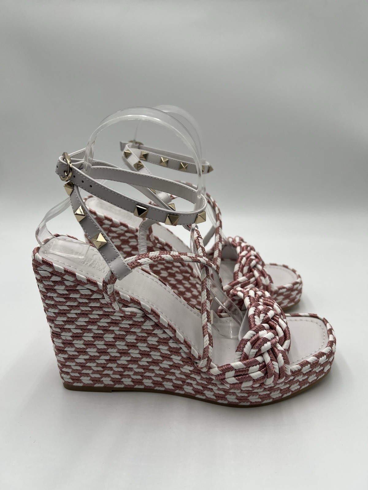 Women’s Valentino Garavani Rockstud rope wedge espadrille sandals Size 39