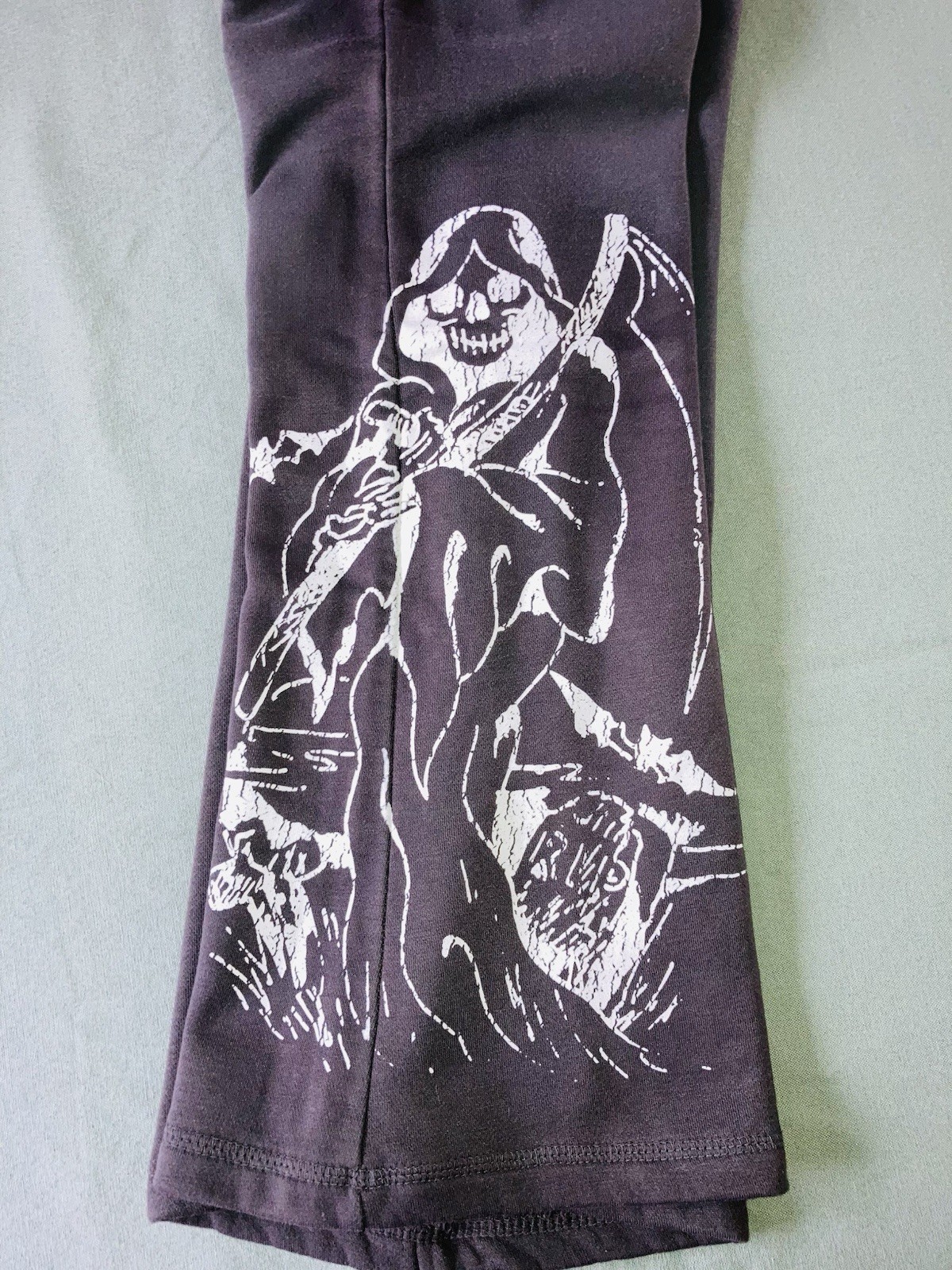 BRAND NEW! Ed Hardy Men’s Gray XL Sweatpants Drawstring Skull Graphic