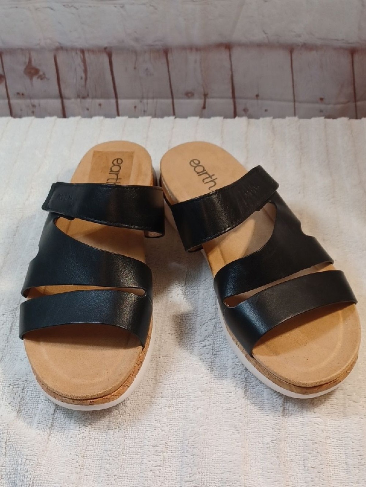 earth black leather comfort slide sandals women’s size 9w wide cushioned