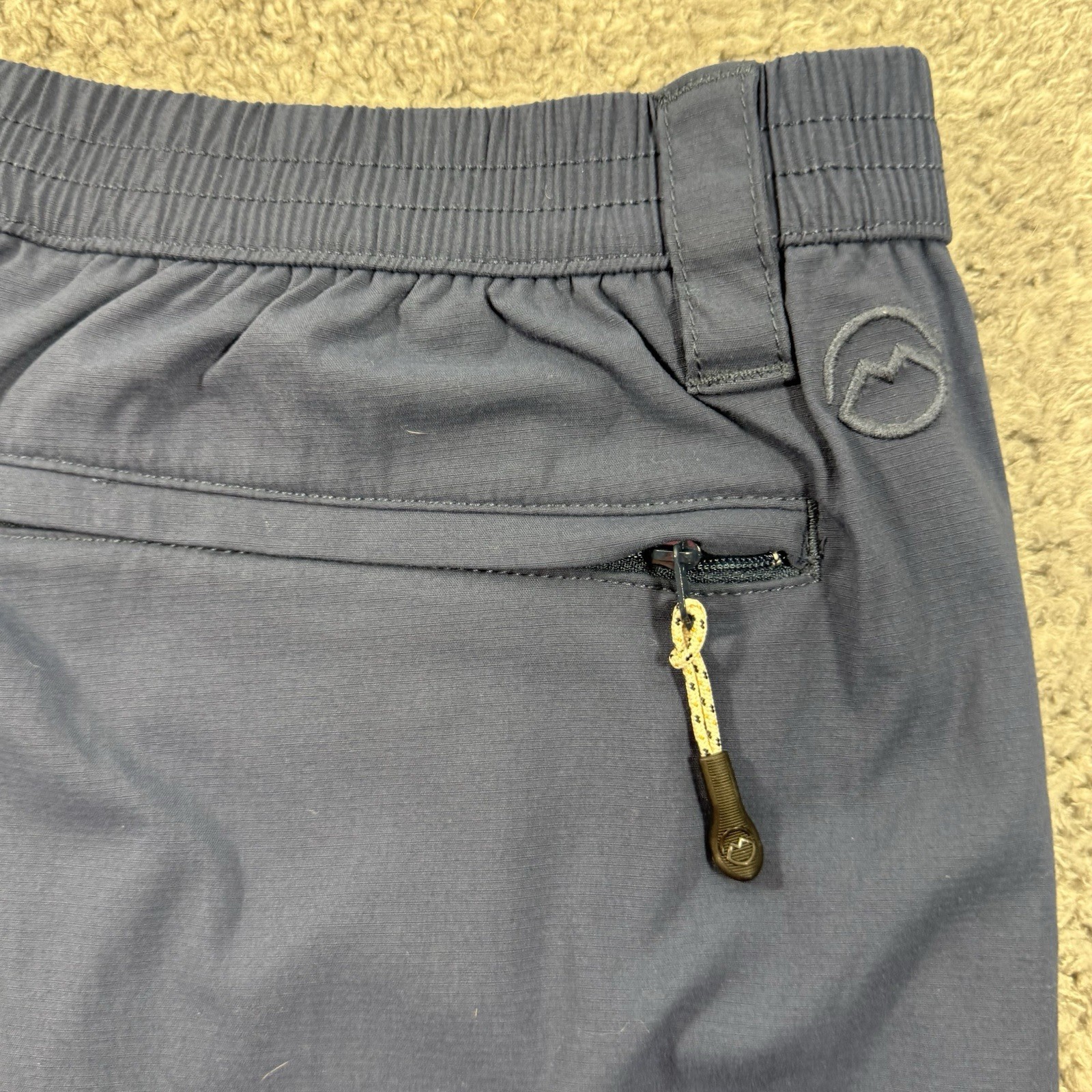 Magellan Outdoors Fish Gear Shorts Men’s Large Water Repellent Blue