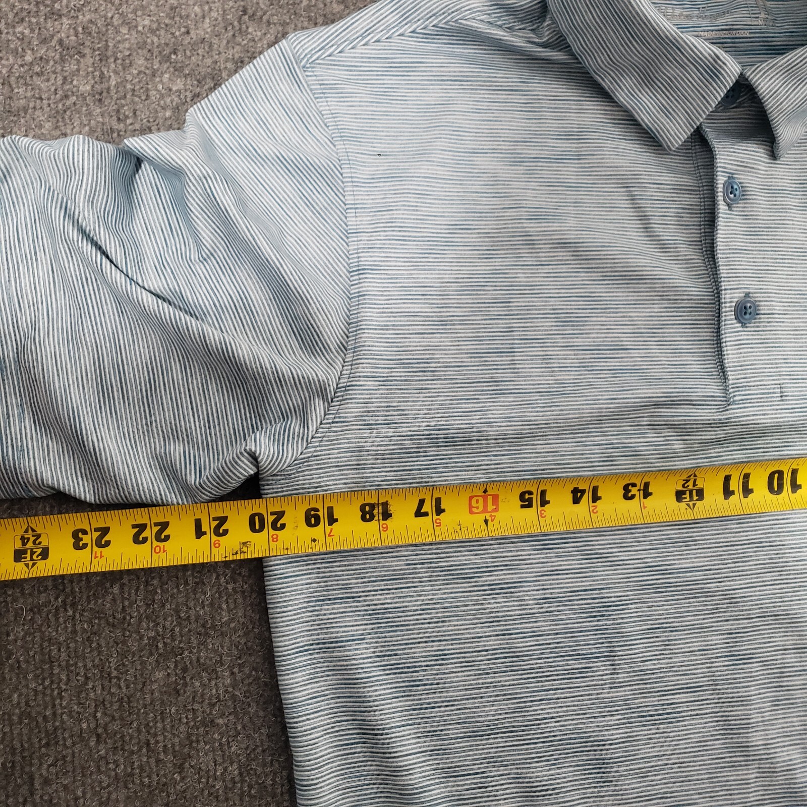 Walter Hagen 11 majors polo men’s small striped blue poly spandex blend