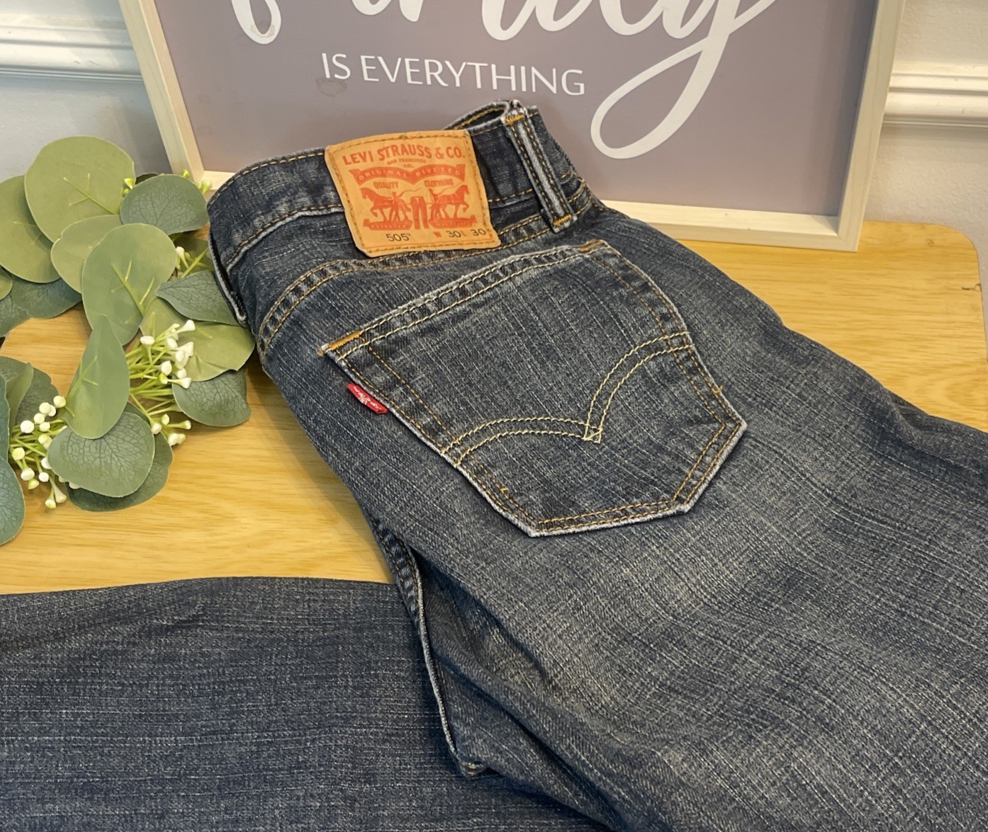 Levi Strauss & Co Men’s 505 series size 30×30