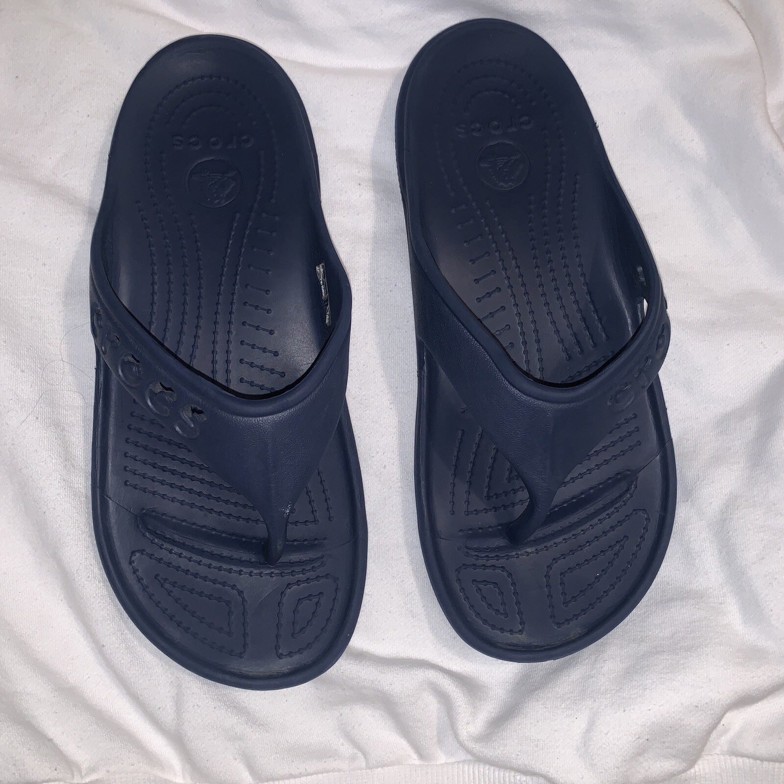 Crocs Men’s and Women’s Sandals – Baya II Flip Flops, Thong, M8/W10 Navy