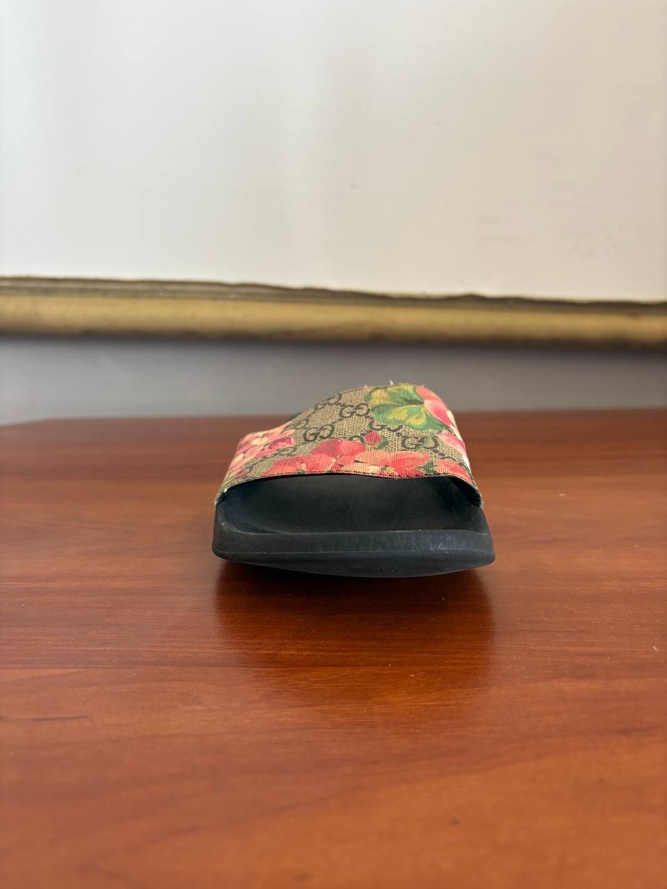 GUCCI GG SUPREME MONOGRAM FLORAL BLOOMS SLIDES LOGO WOMEN’S SIZE EU 40/US 10