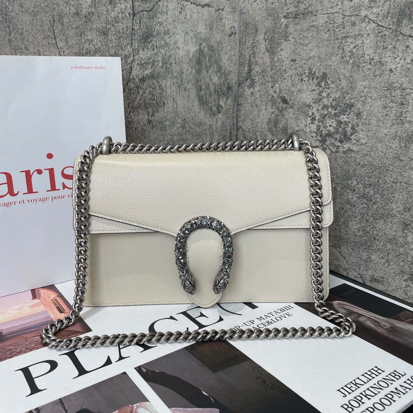 Gucci Pre-Owned Authentic Luxury Handbag White 28×17cm Silver