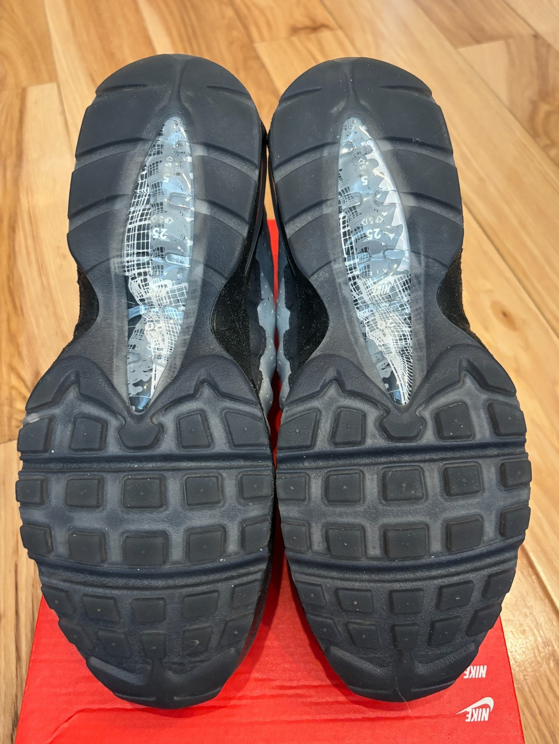 Nike Air Max 95 Big Bubble SE Seongsu Photon Dust Silver IQ3363 025 Size 9