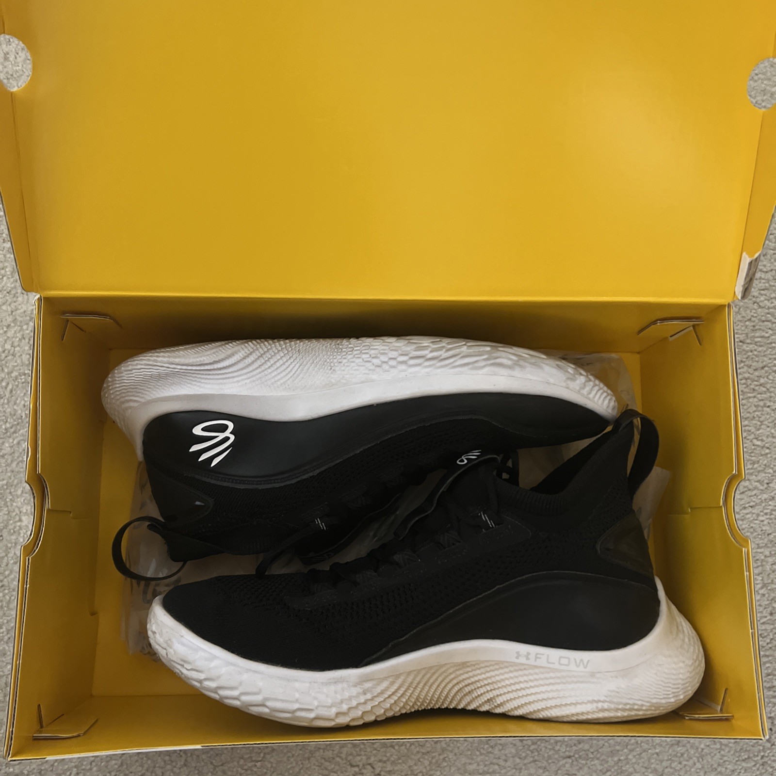 Under Armour Curry Flow 8 NM Black/White Basketball Shoes Size 11.5M