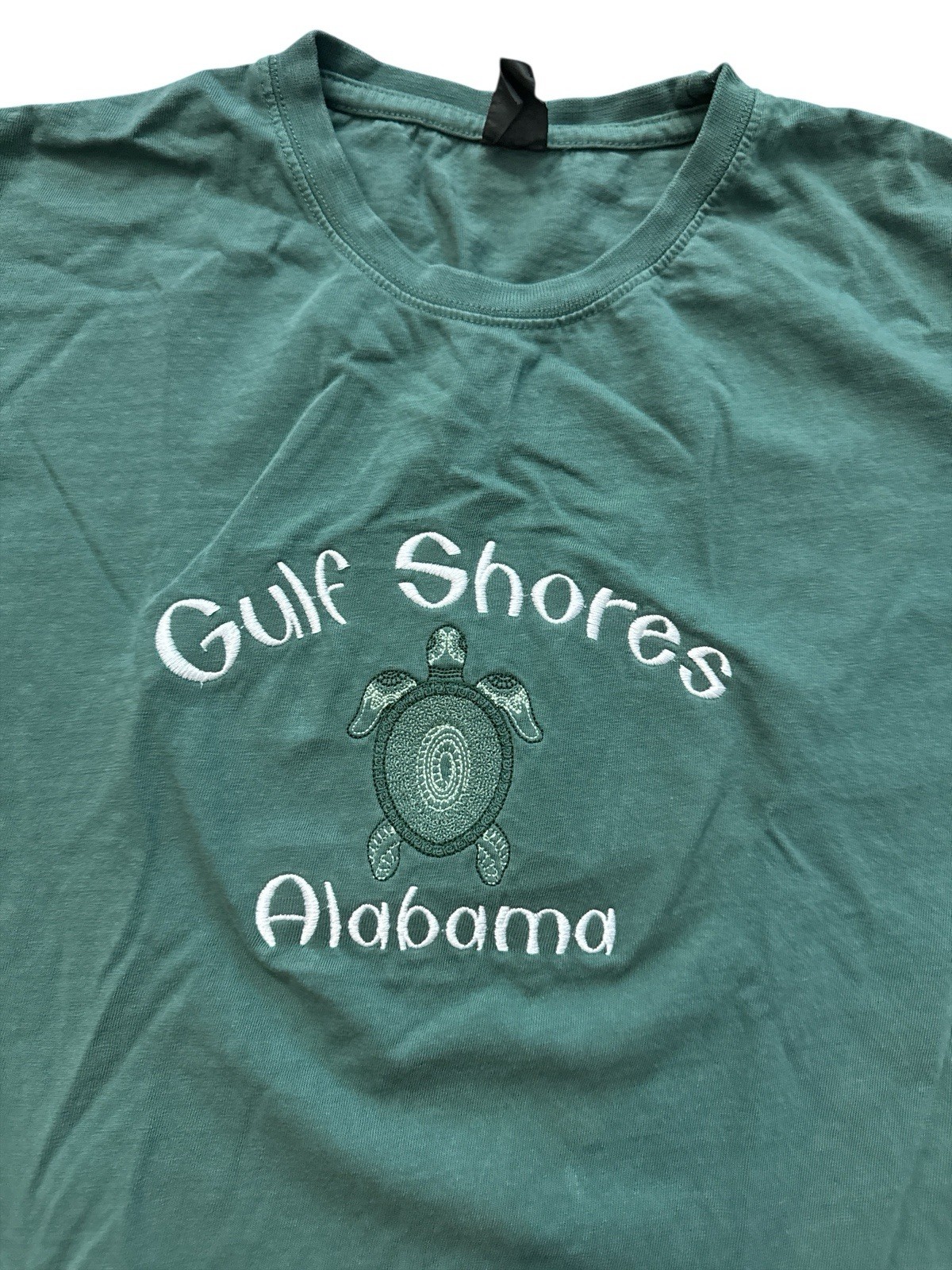 Alabama Gulf Shores Green Turtle Embroidered Logo Men’s Unisex Shirt Size Large