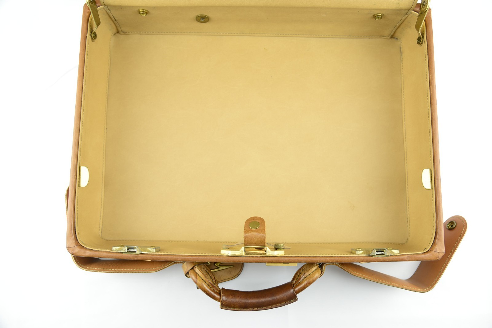Hartmann Luggage Belting Brown Leather Briefcase Attache 18 x 13 x 5 Inches