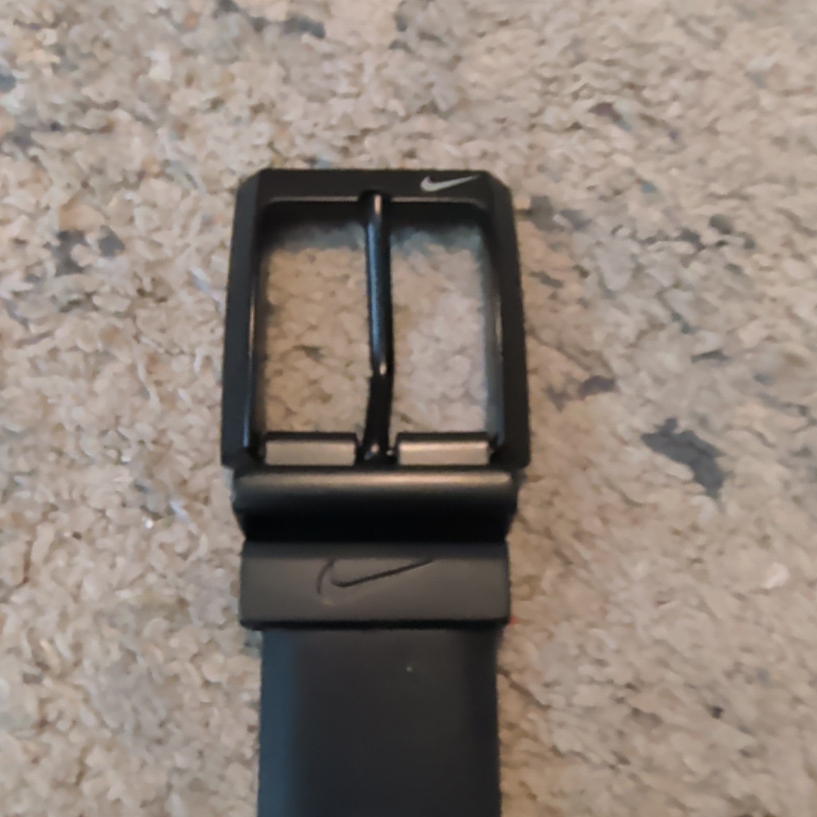 Nike Men’s Black Solid Belt Size 34-38 with Buckle & Logo Accents