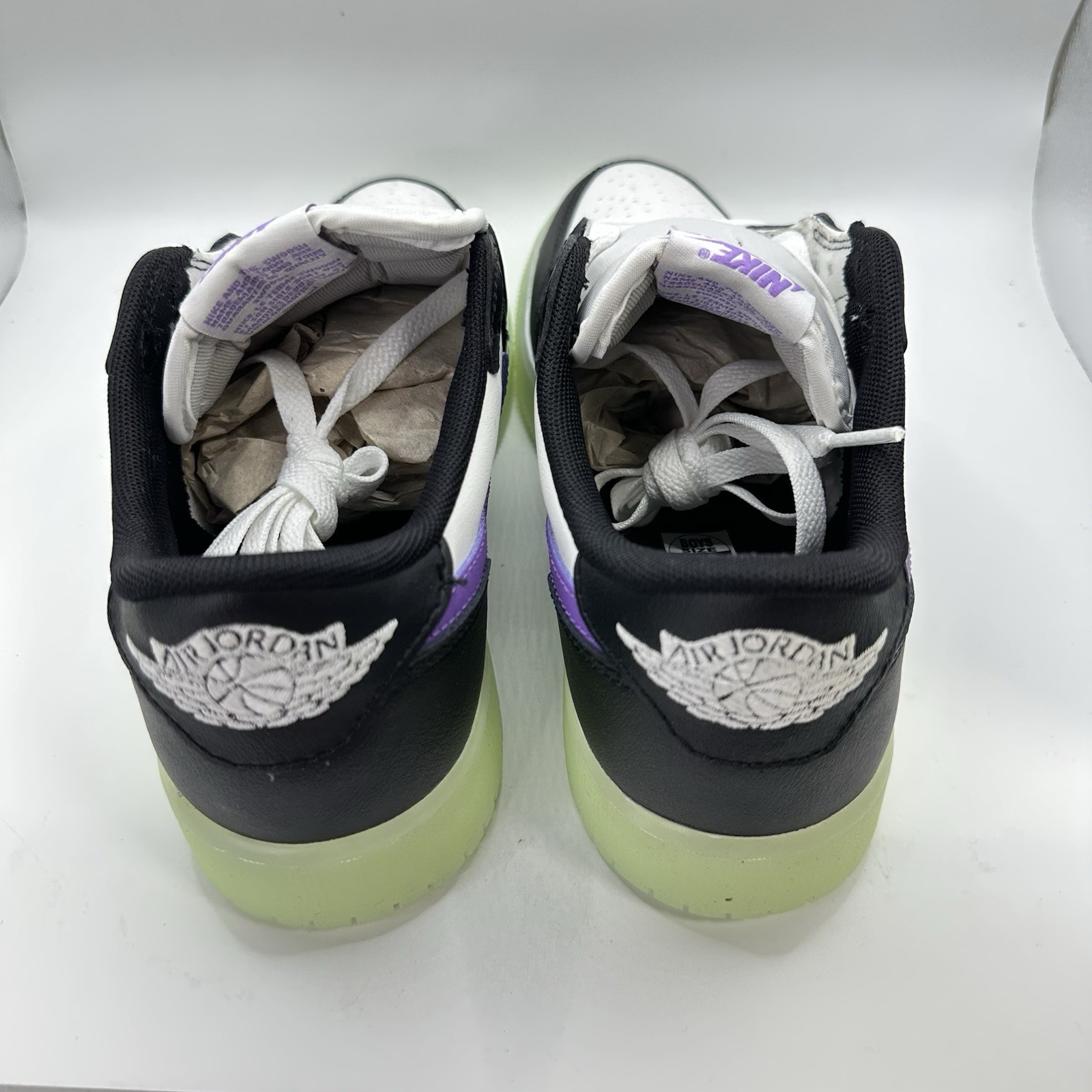 Nike Air Jordan 1 Low OG Black Raspberry (HF0410 001) GS ‘Glow in the Dark’ | 7Y