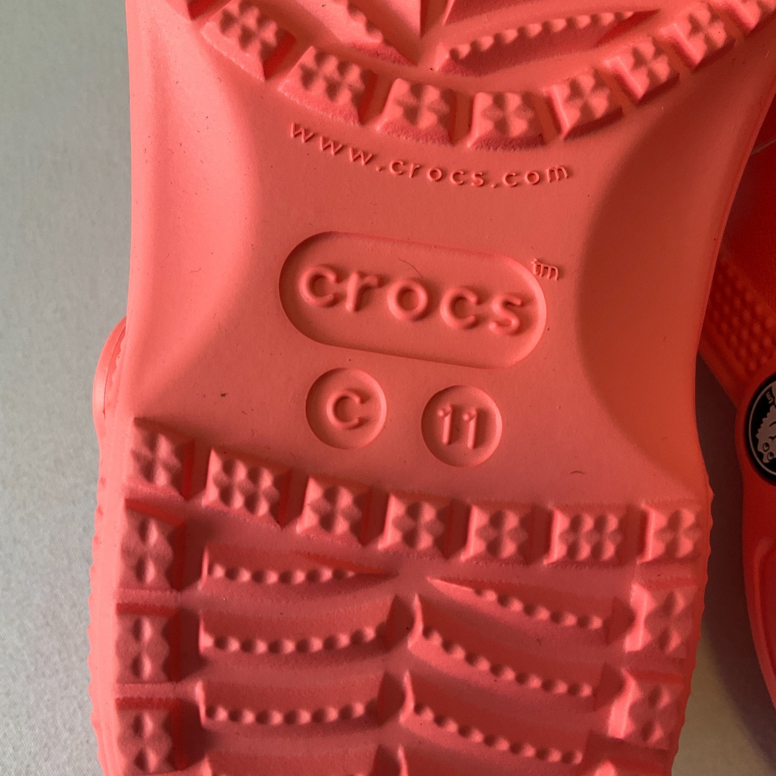 Crocs Classic Clogs Kids Size C11 Pink