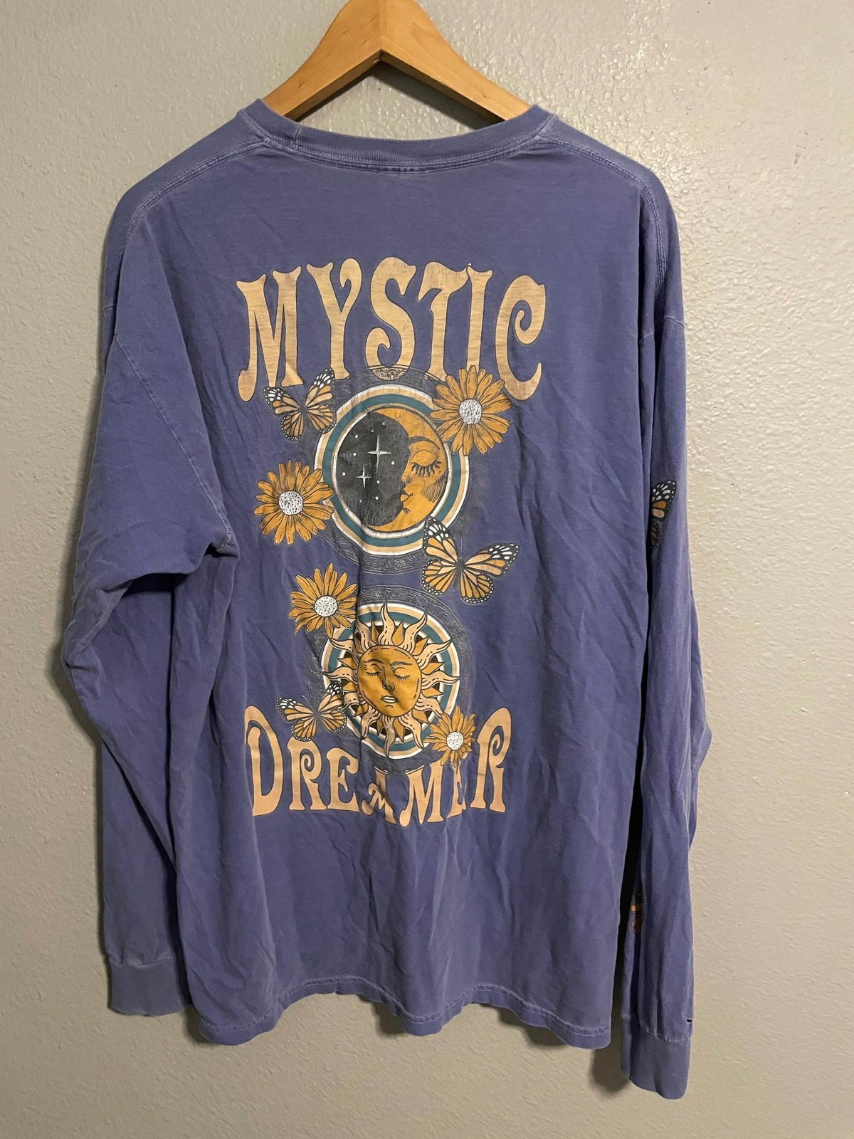 Obsessive Love Top Womens Small Mystic Dreamer Graphic Sun Moon Celestial FLAW