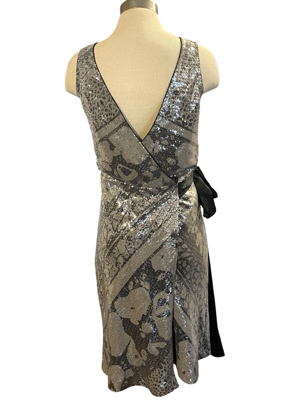 DIANE VON FURSTENBURG Silver Black Sequin V-Neck Wrap Satin Tie Evening Dress