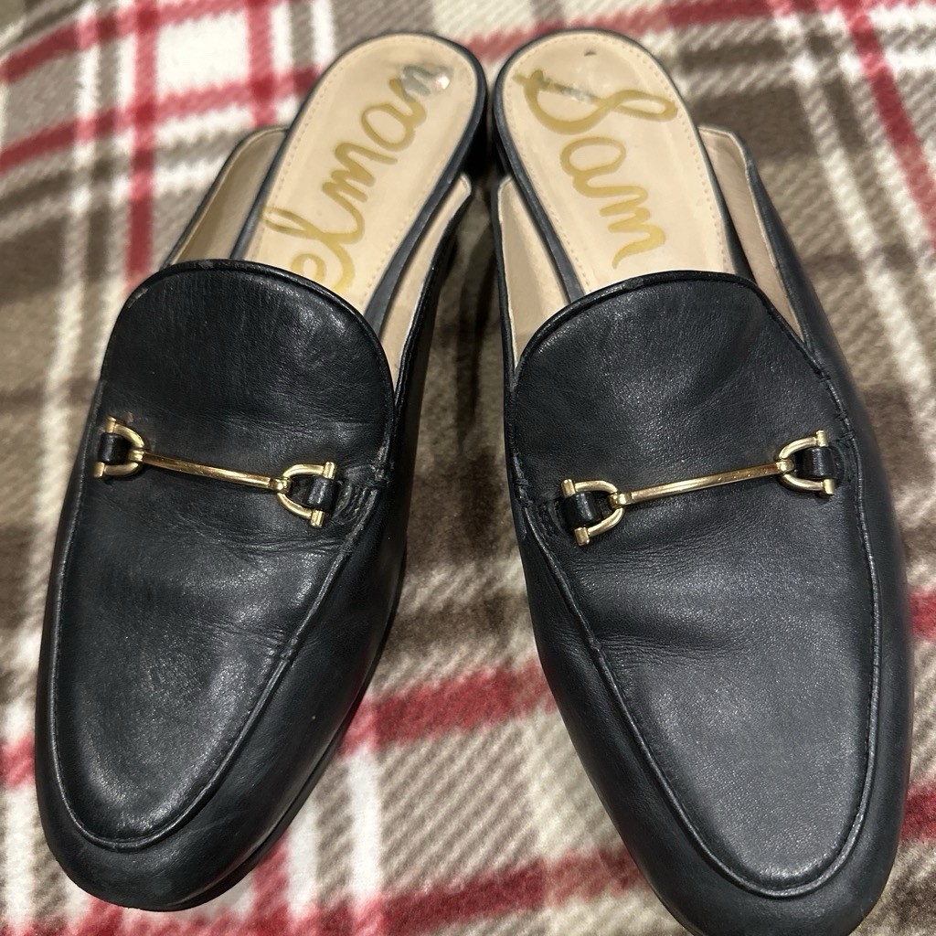 Sam Edelman Black Leather Loafer Flats Slip On Almond Toe Buckle Comfort US 7