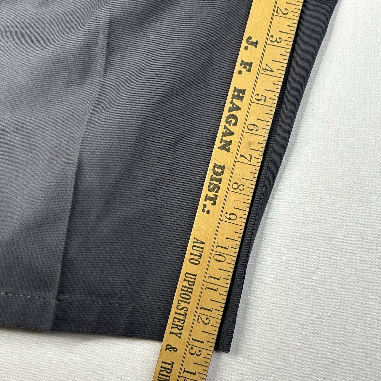 Dickies Flex Utility Work Shorts Mens Size 40 Regular Fit 13″ Inseam Gray NEW