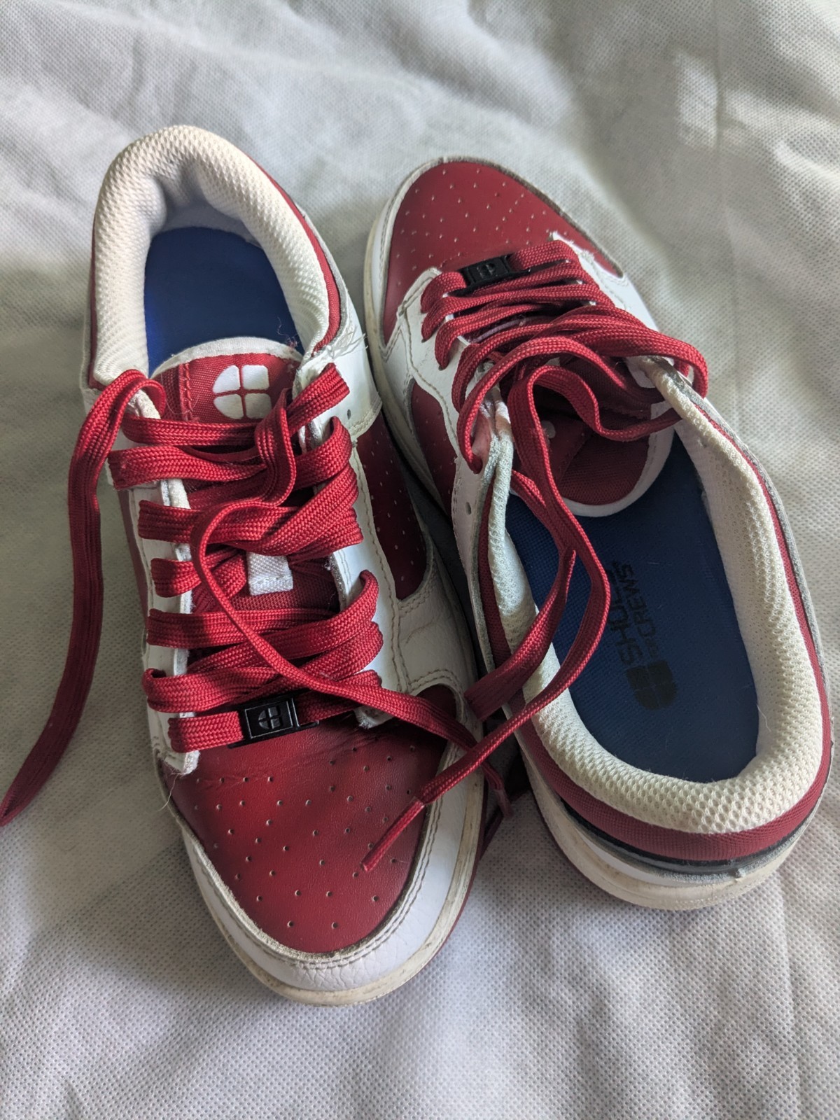 Shoes For Crews Women’s Size 6 Red And White Slip Resistant Work Shoes Sneakers