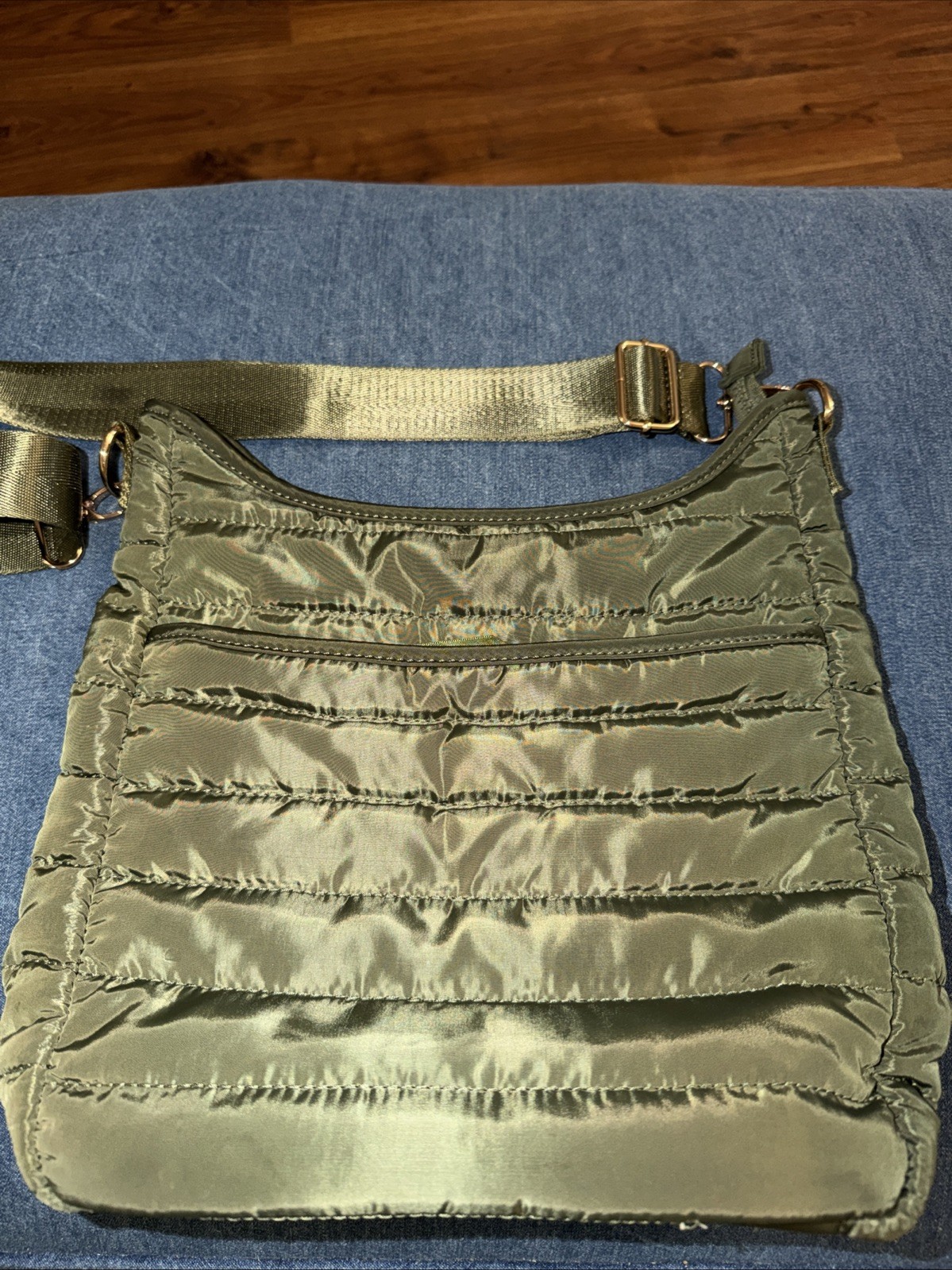 Olive Green Quilted Shoulder Bag Adjustable Strap Gold Hardware EUC