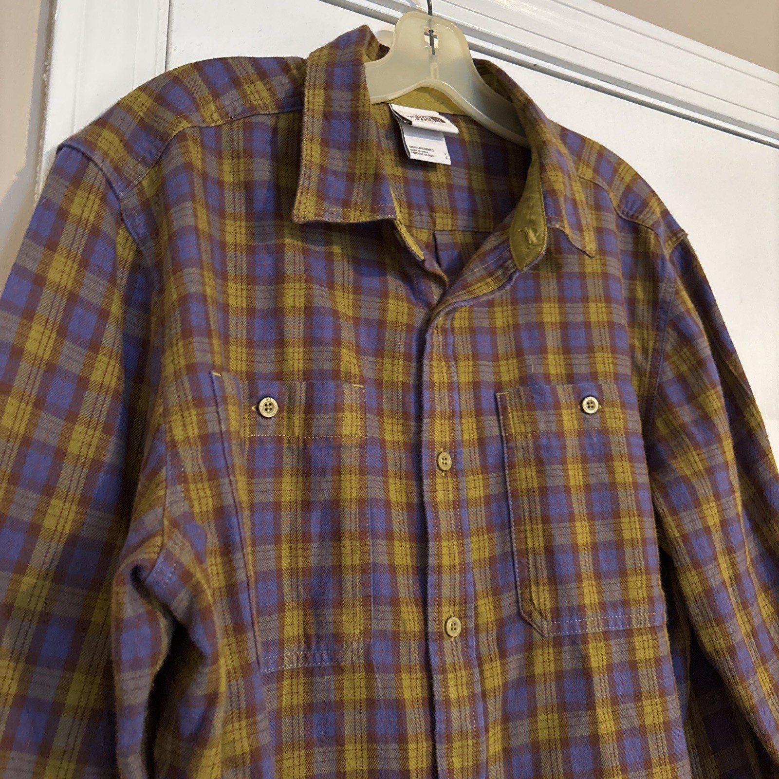 North Face mens L flannel shirt blue brown yellow plaid button front Large EUC!!