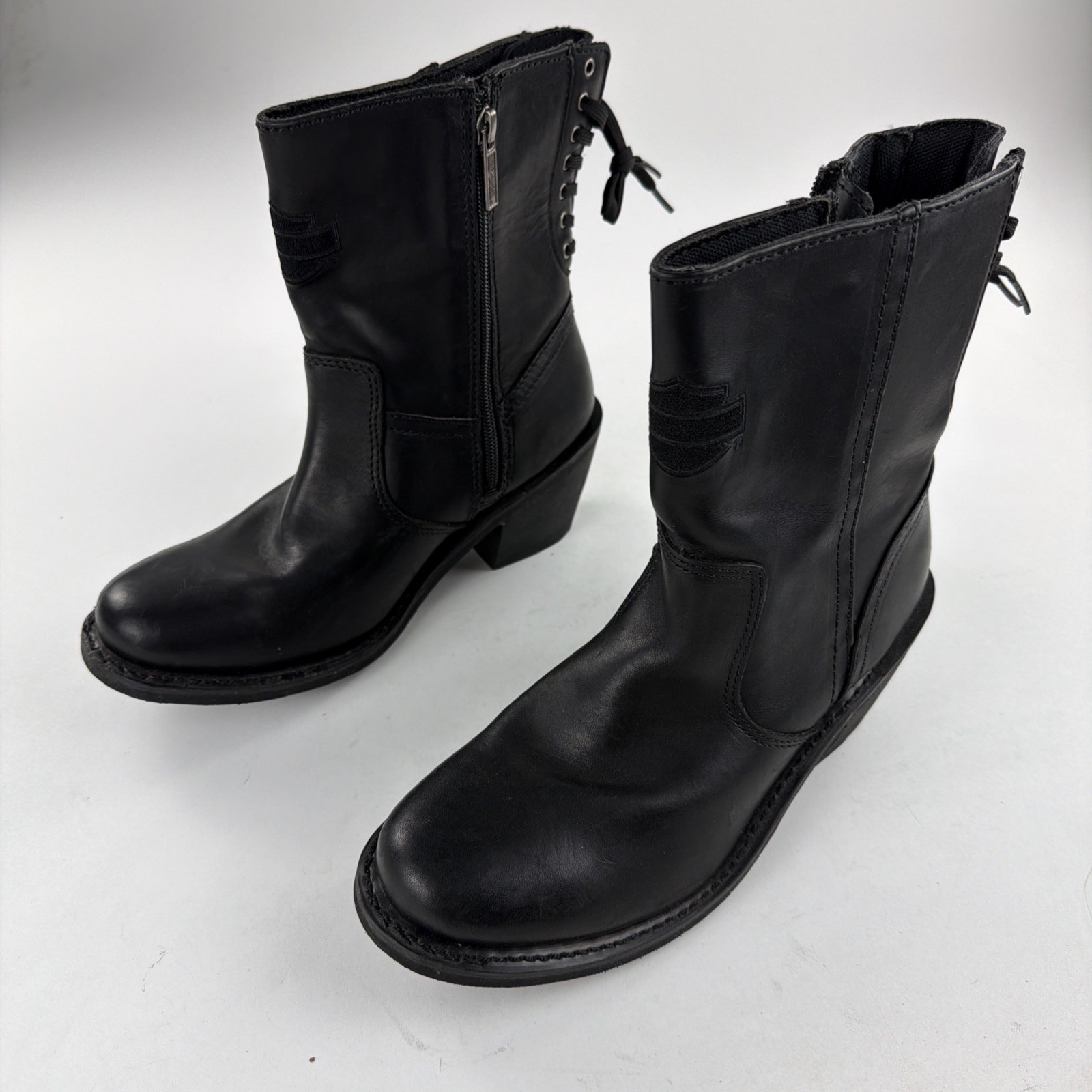 Harley-Davidson motorcycle boots feature a side zipper and a lace-up back W 8.5