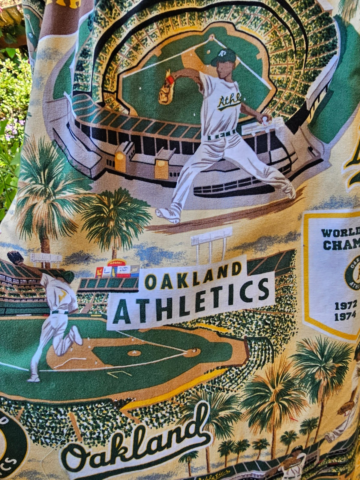 Reyn Spooner Oakland A’s Athletics MLB Baseball Hawaiian XL Shirt 100% Cotton