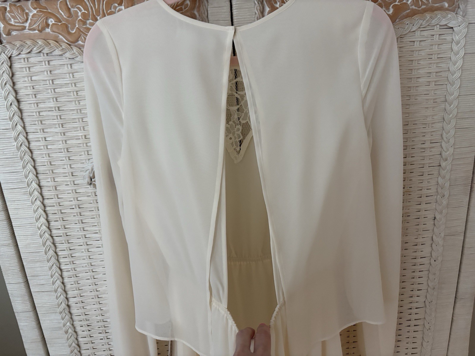 BCBG Generation Ivory Floral Lace Cut Out Back Mini Flare Dress Size Small