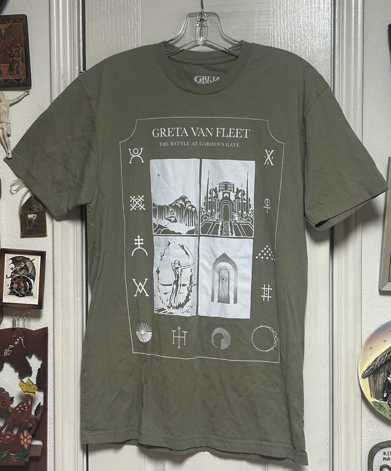 GRETA VAN FLEET -THE BATTLE AT GARDEN’S GATE 2021 M T-Shirt