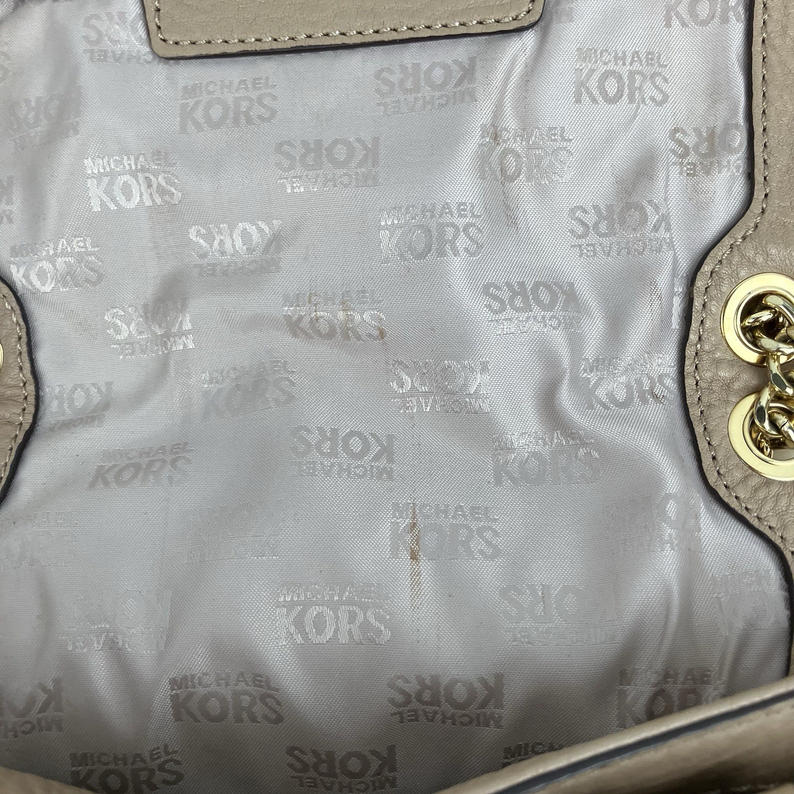 Michael Kors Sloan Tan Pebbled Crossbody Bag Small Turn Lock Chain Strap Gold