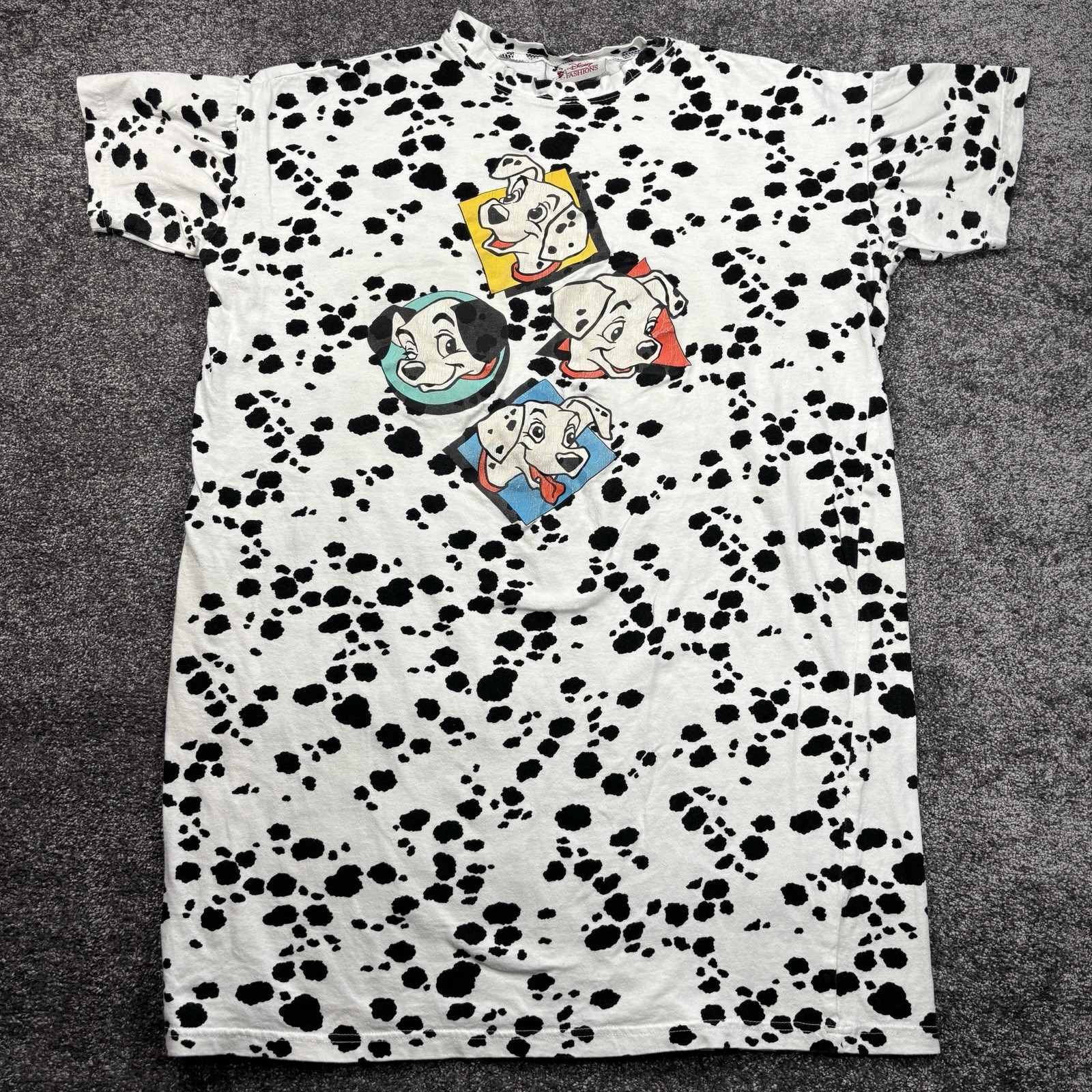 Vintage 90s Disney 101 Dalmatians T-Shirt OSFA Dog All Over Print Bed Shirt