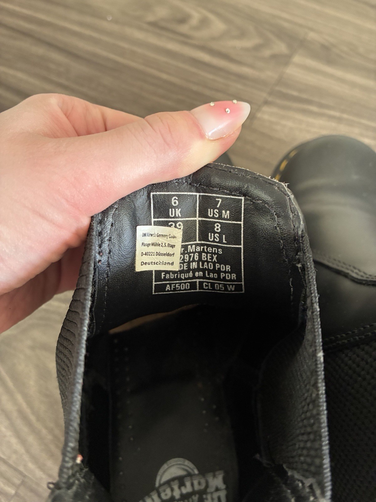 Dr. Martens Men’s Black Leather Chelsea Boots US 7 UK 6 EU 39