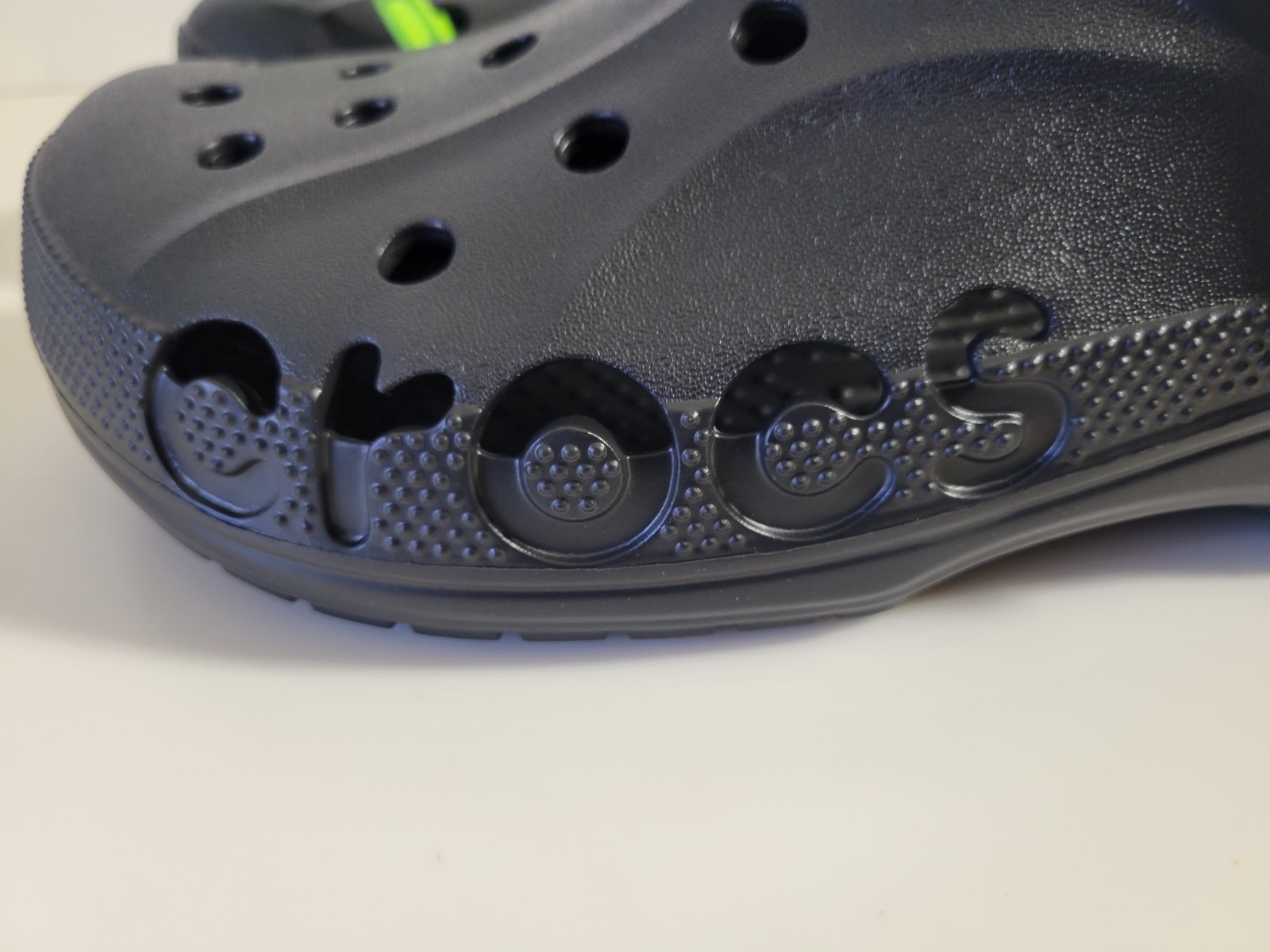 Crocs Men’s Women’s Shoes Baya Clogs M7/W9 Slip On Black Unisex 10126-001