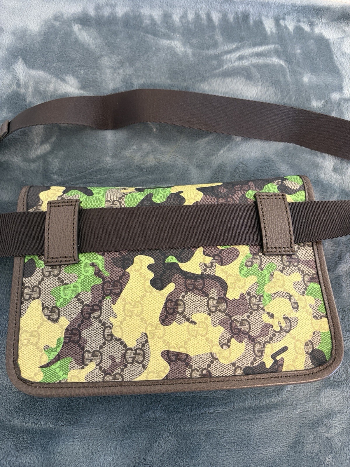 Brand New Gucci GG Supreme Monogram Camouflage Belt Bag Green/Yellow