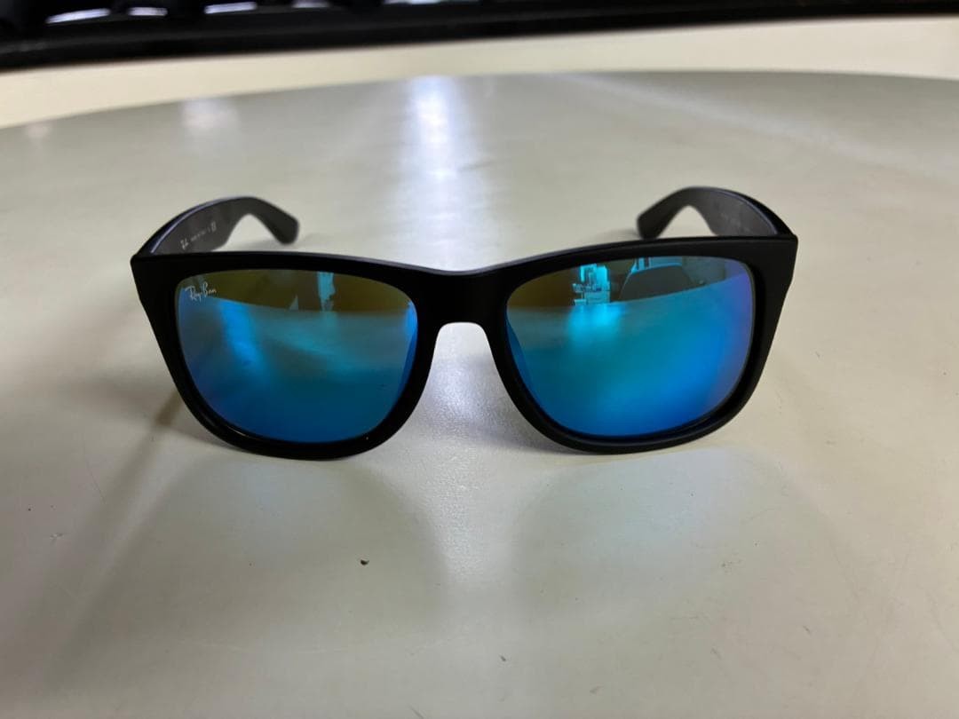 Ray-Ban Justin RB4165F Sunglasses 58mm Black Asian Fit Used