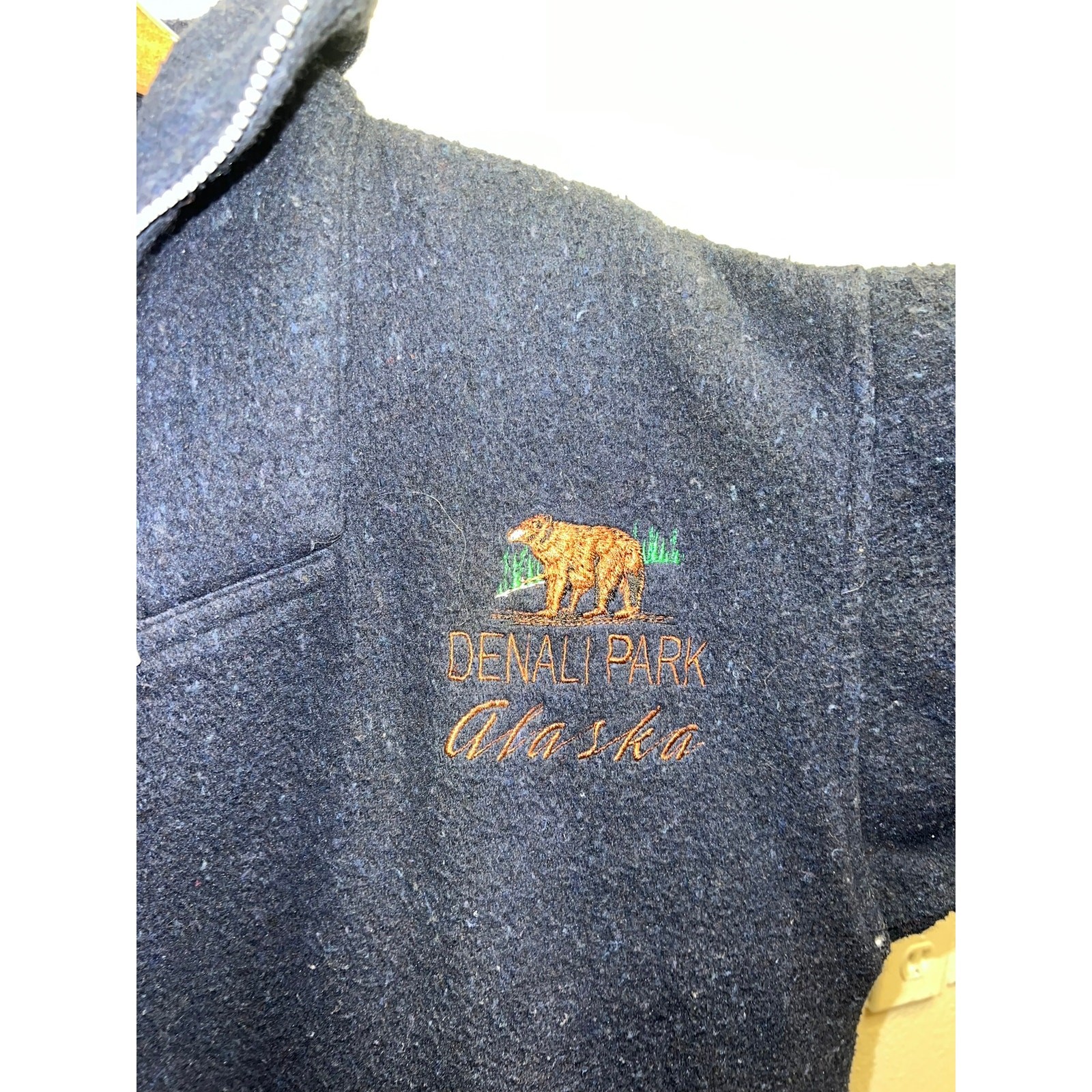 Vintage Denali Park Sweatshirt Jacket Alaska Bear Embroidery Earth Ragz Crewneck
