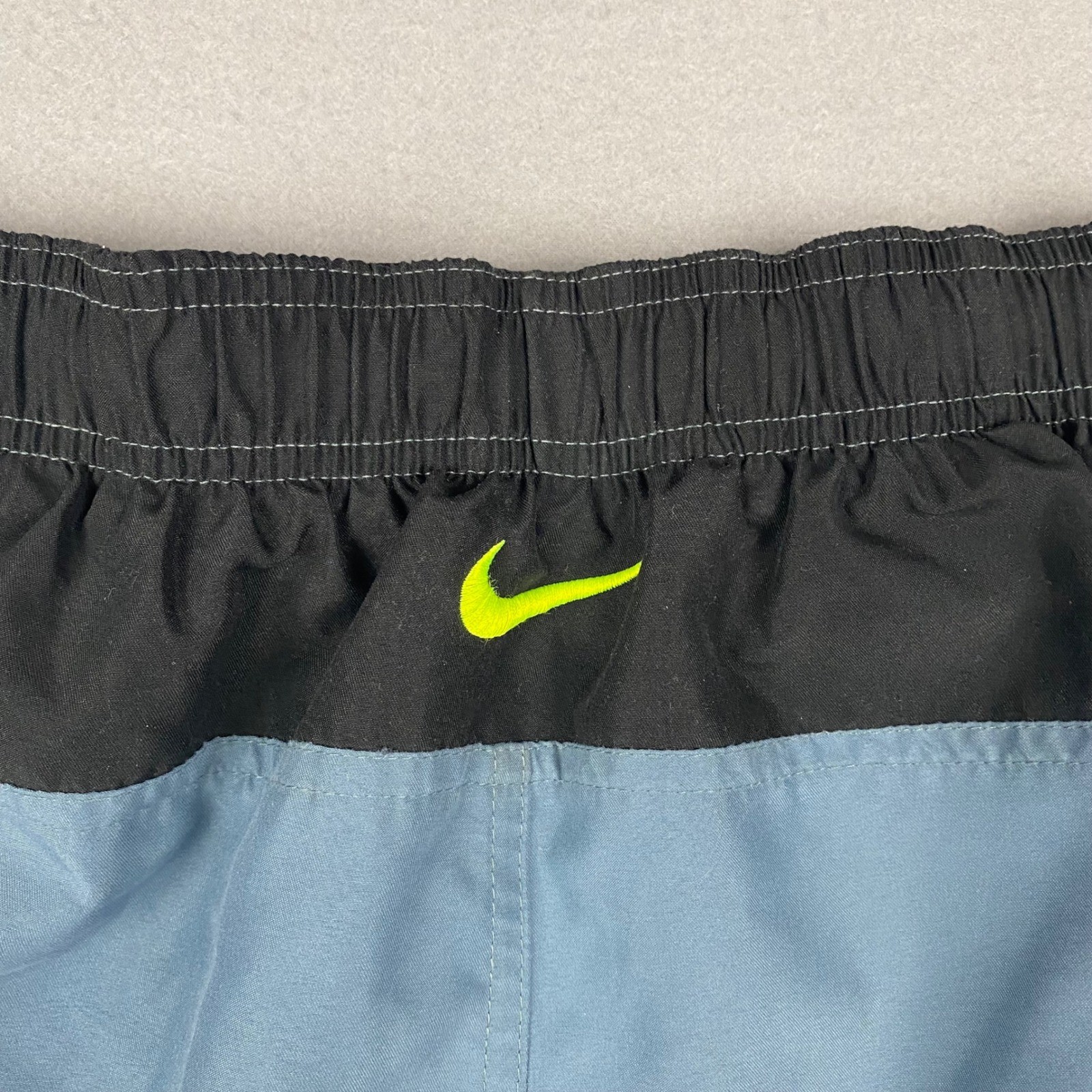 Nike Volley Core Contend Men’s Gray Black Neon Athletic Swim Trunks Shorts XL
