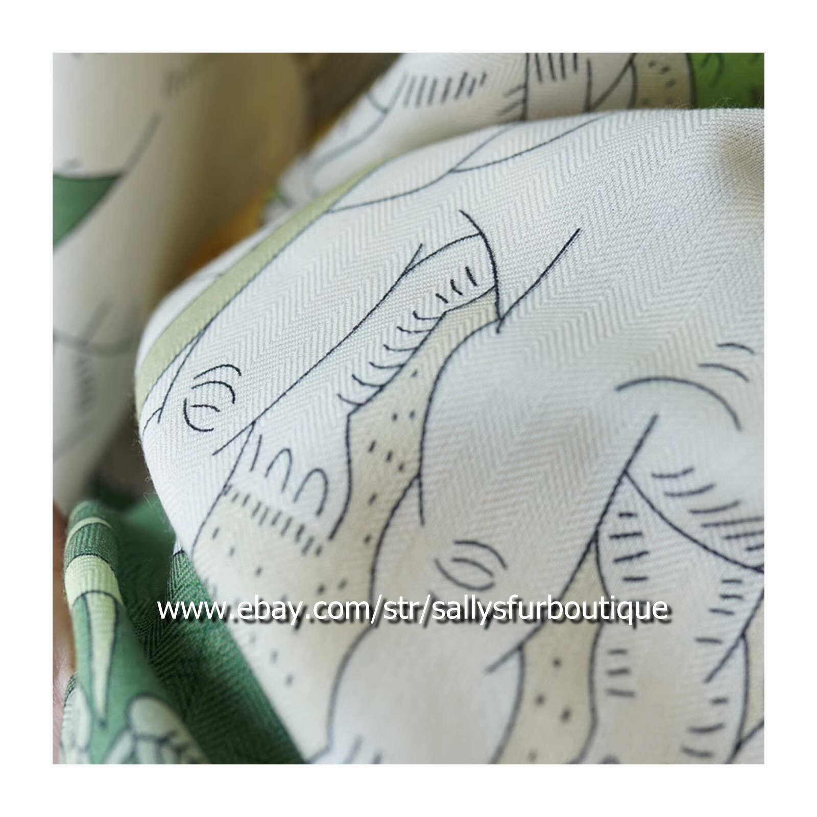 Sallys Boutique 70% Cashmere 30% Silk Wrap Scarf Animals Print 2 Face Shawl 53″