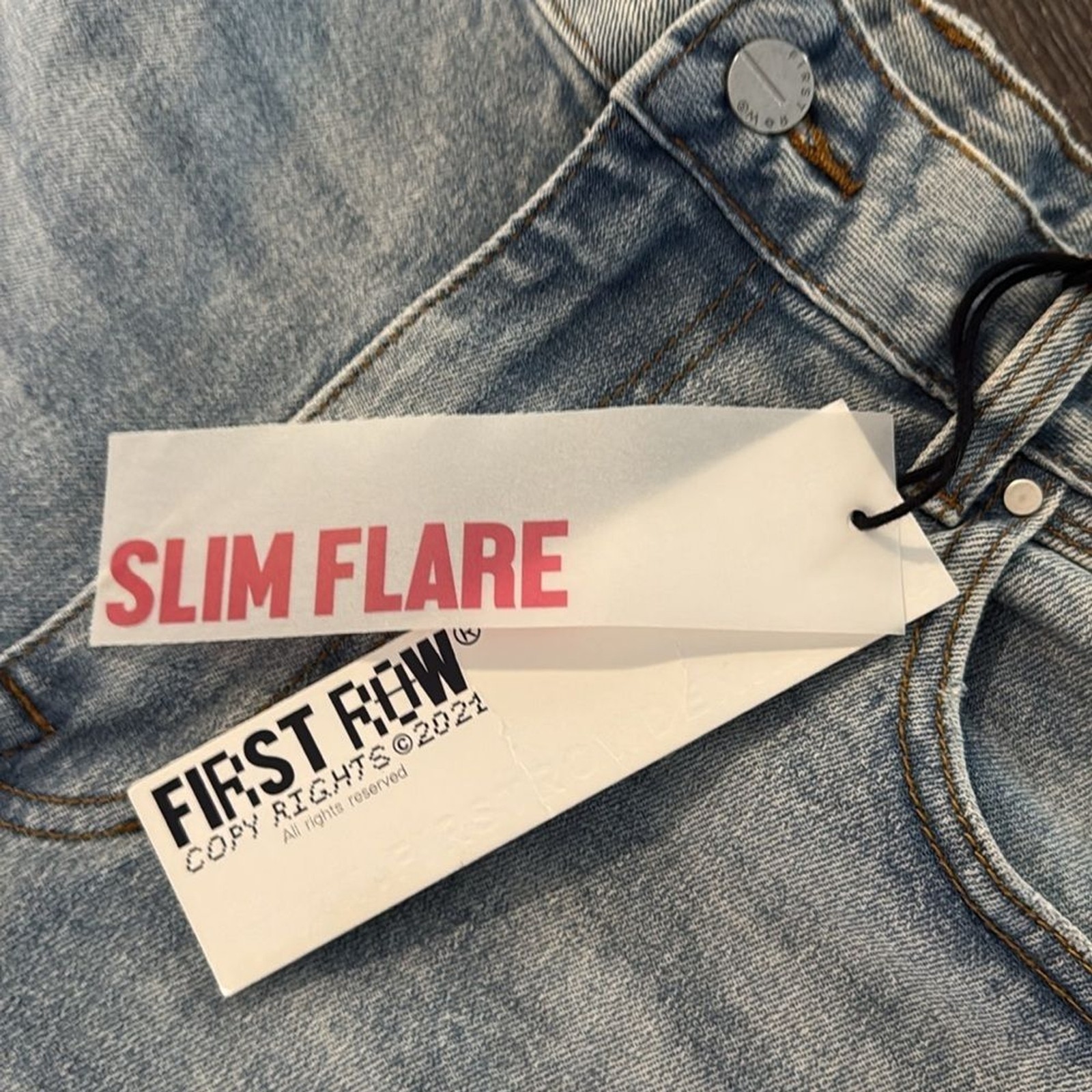 First Row Knee Destroyed Slim Flare USA Distressed Casual Streetwear 40″/33″