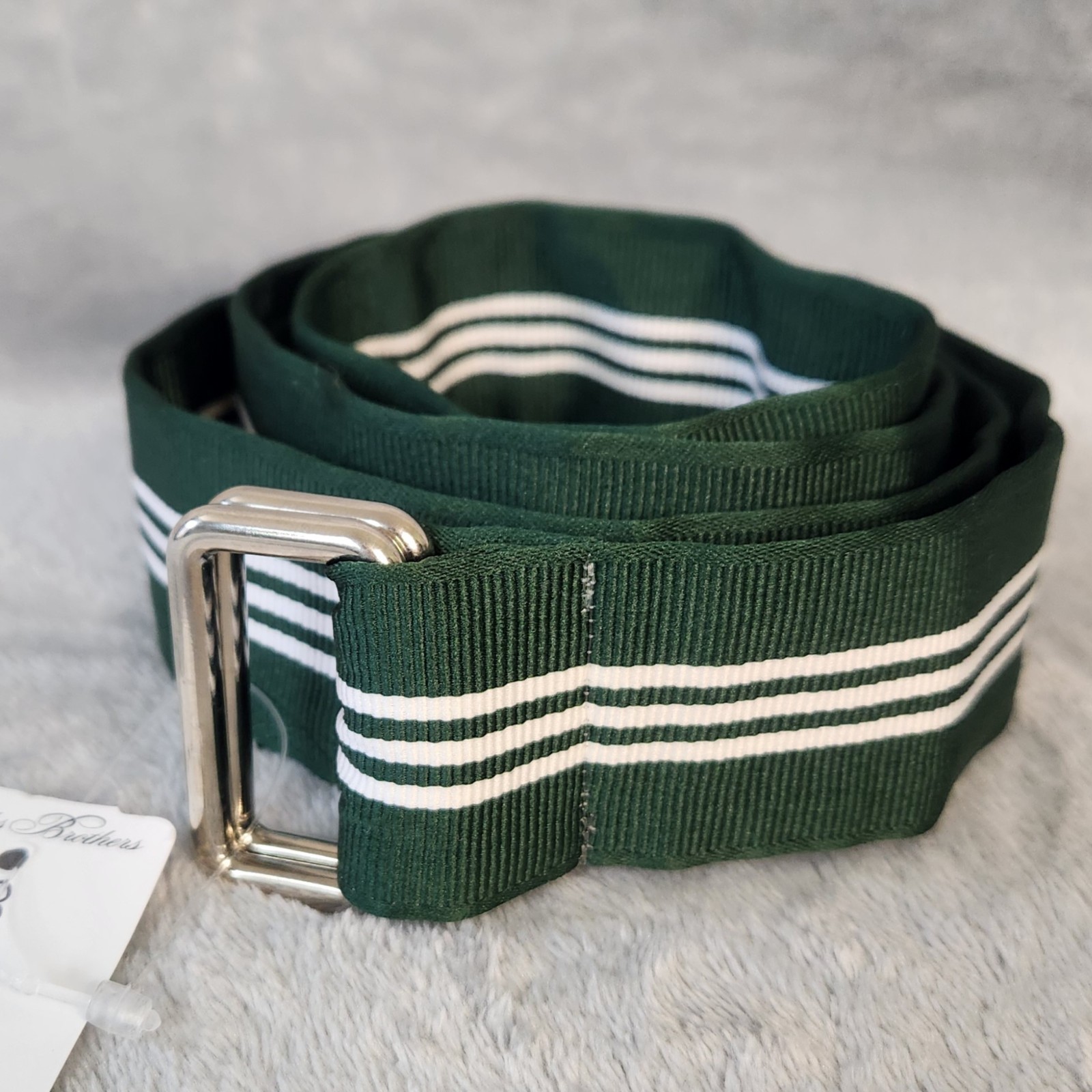 Brooks Brothers Striped Ribbon D-Ring Belt Size M 46”x 1.5″ Green White Golf NEW