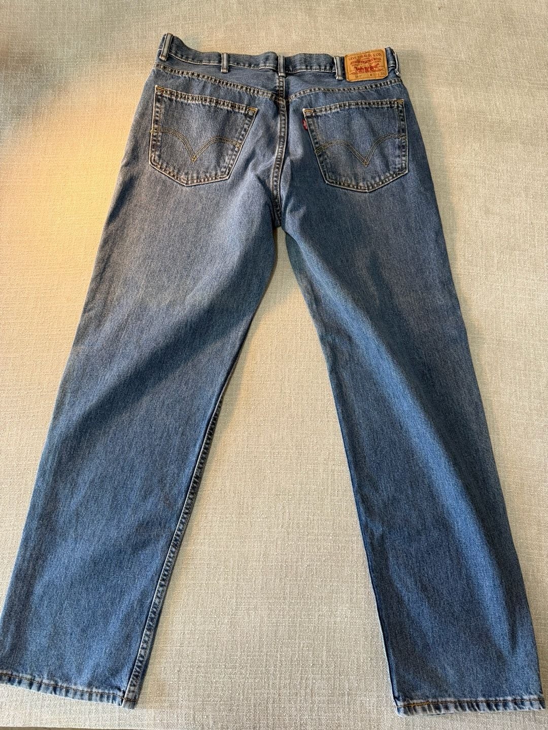 Levi’s 550 Relaxed Fit Jeans Blue Medium Wash 38×34