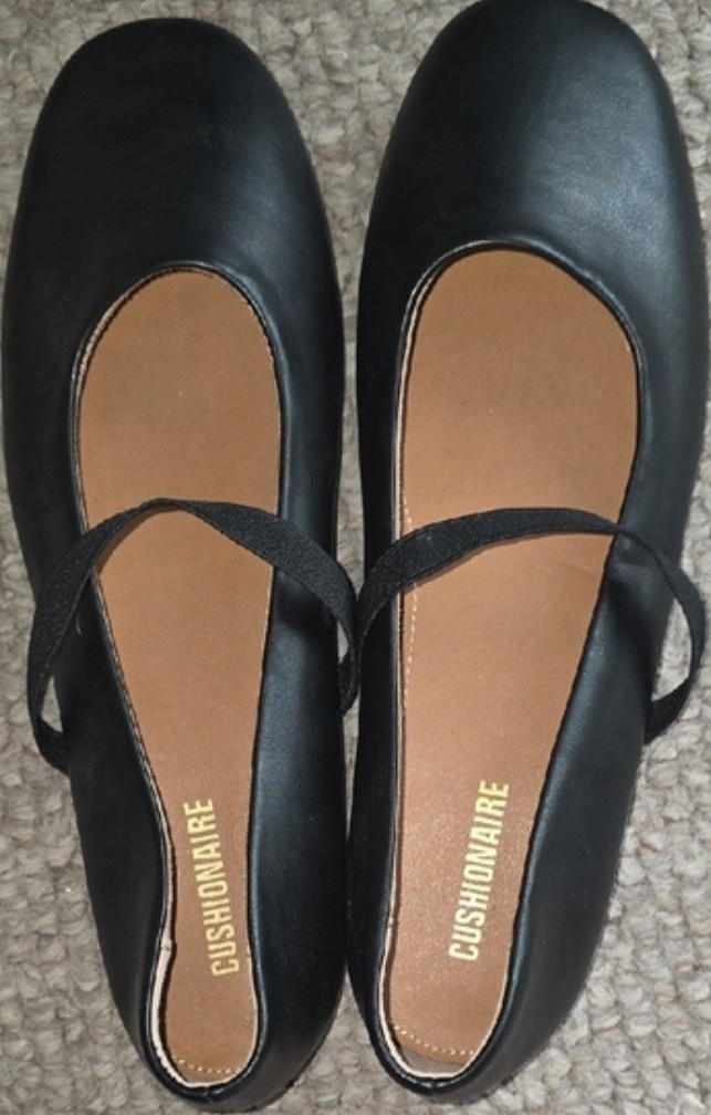 CUSHIONAIRE Women’s Black Flats Strap Slip-On Round Toe Synthetic Rubber