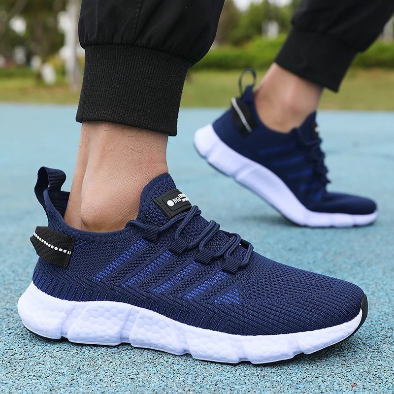 Men’s Breathable Mesh Running Shoes Lightweight Casual Sneakers