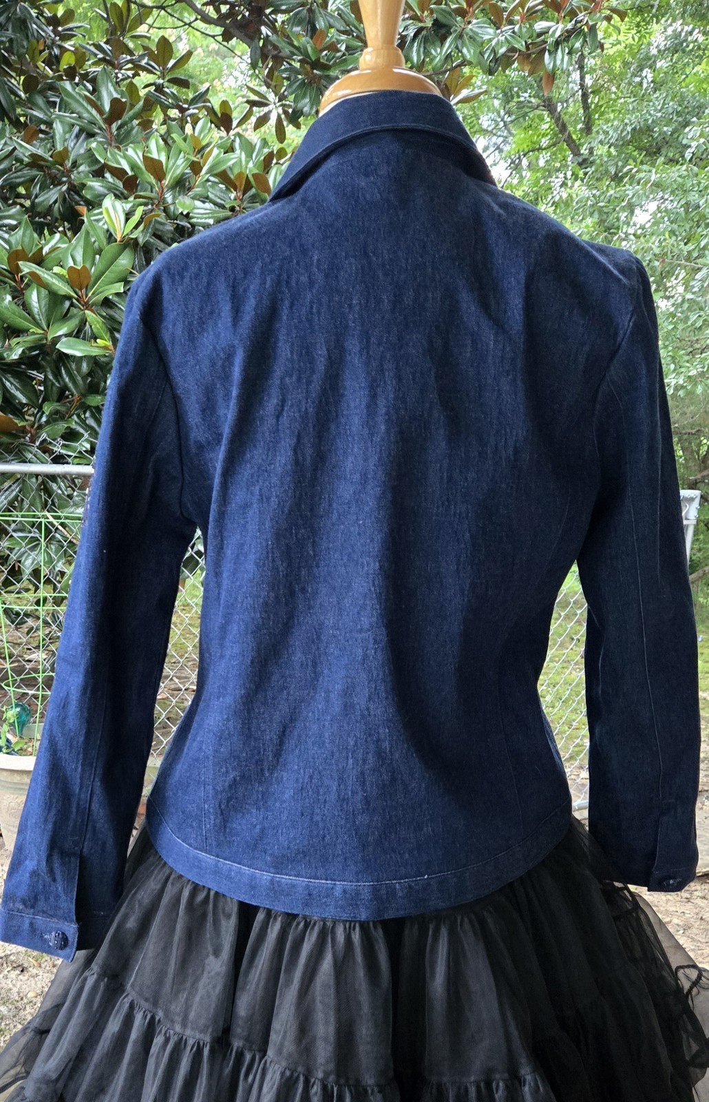 REDD Jeans Blue Floral Embroidered Sequin Beaded Button Short Jacket Size 8
