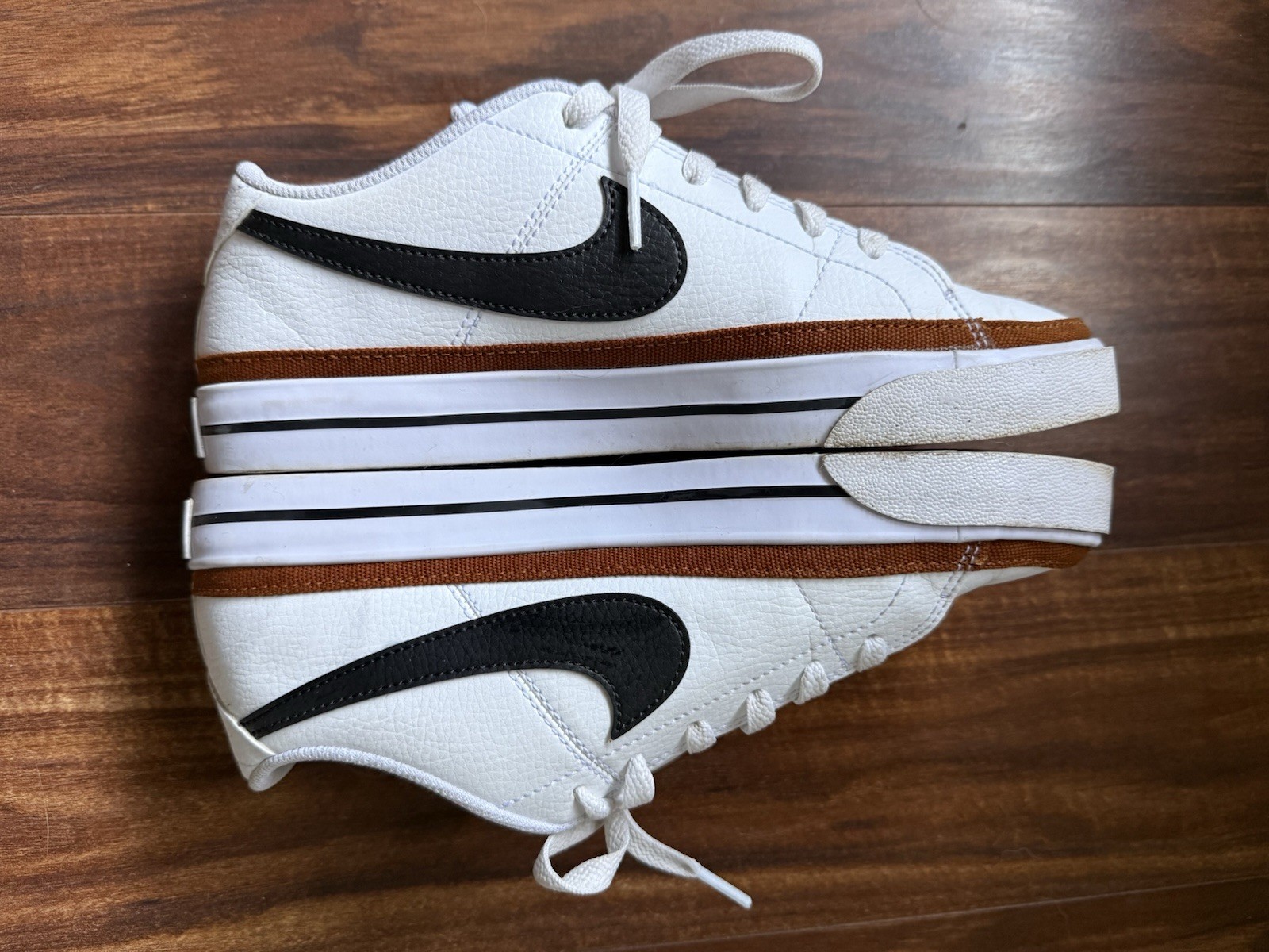 Nike Court Legacy Next Nature Women’s 7.5 White Excellent Condition