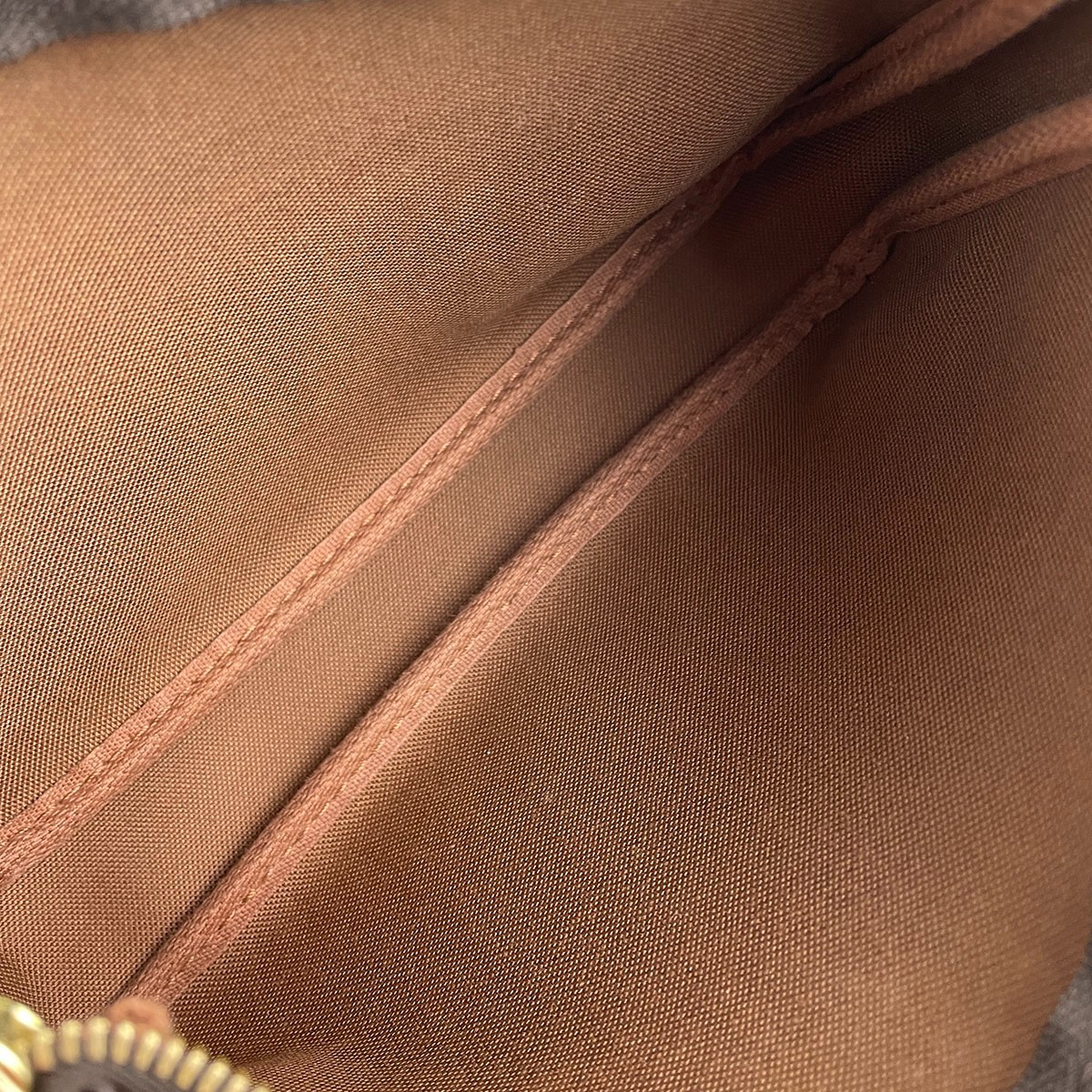 Louis Vuitton Monogram Pochette Accessoires Leather Fabric Brown Handbag 4742