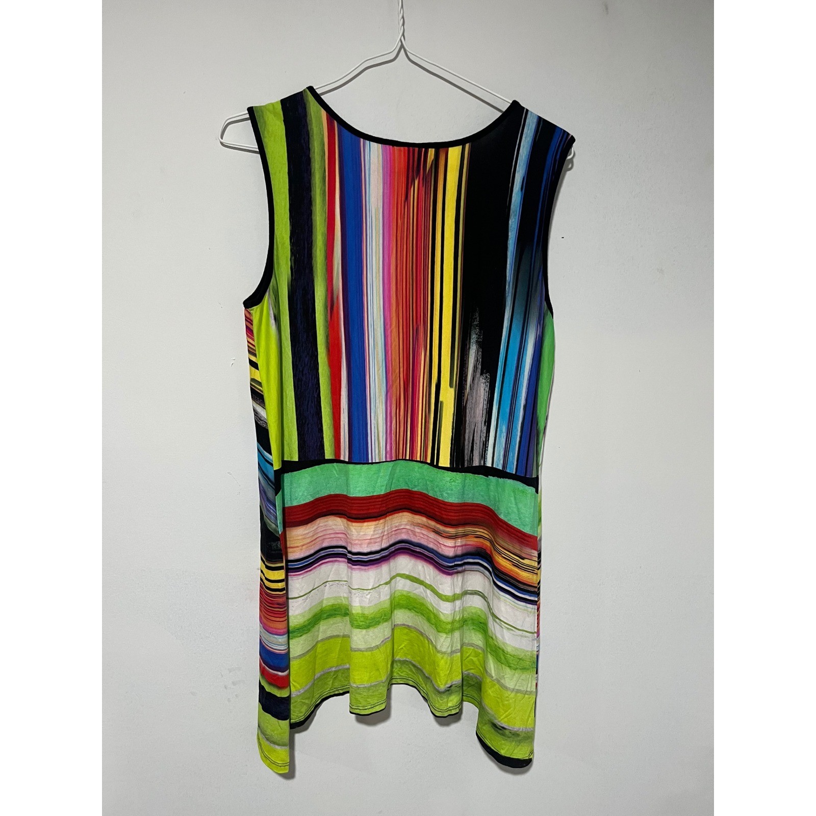 Joseph Ribkoff Multi Color Abstract Stripe Sleeveless Tunic Top 25347 Medium