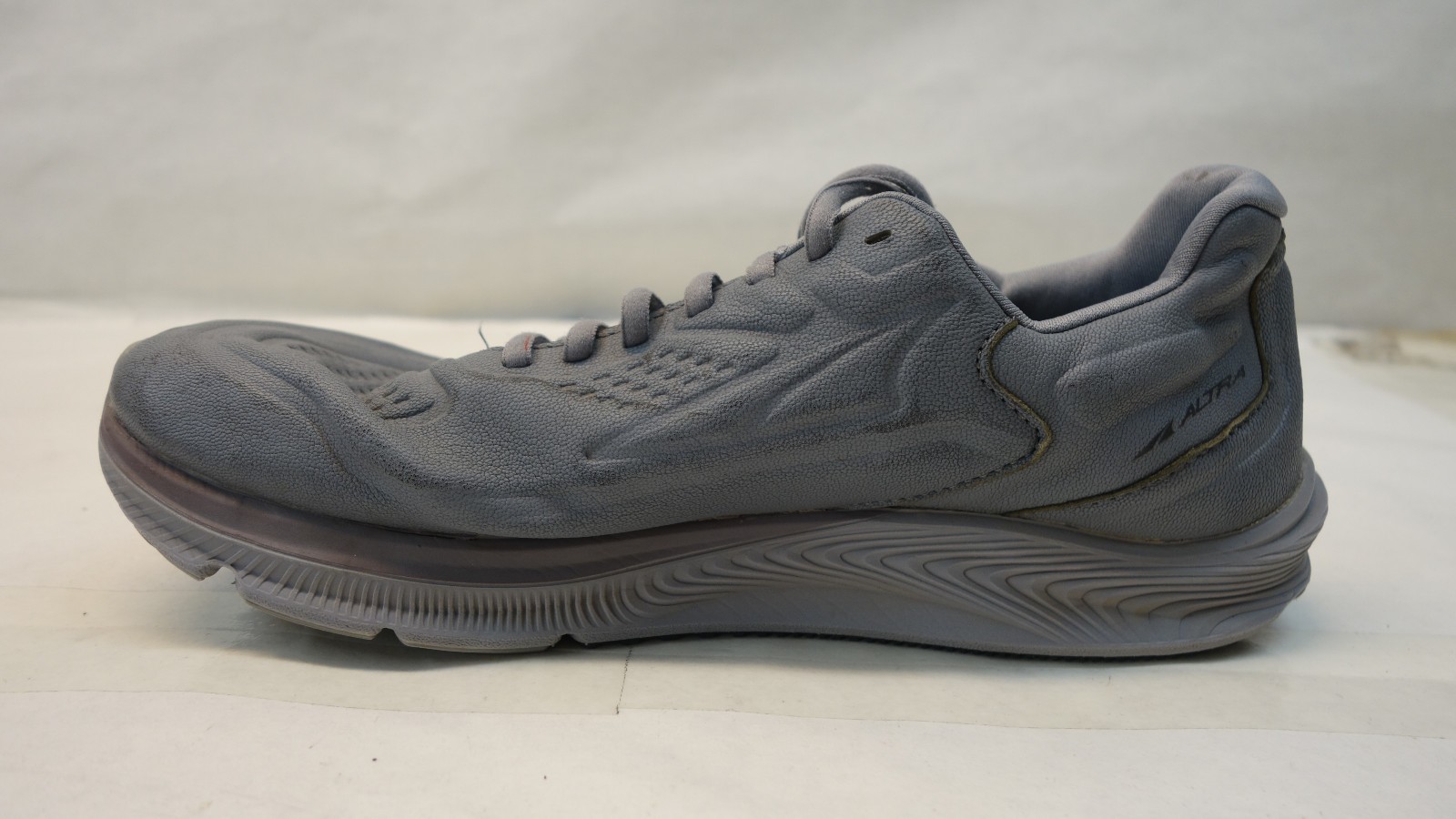 Altra Torin 5 Leather Mens Running Training Shoes Sz US 9.5 EU 43 AL0A546X220