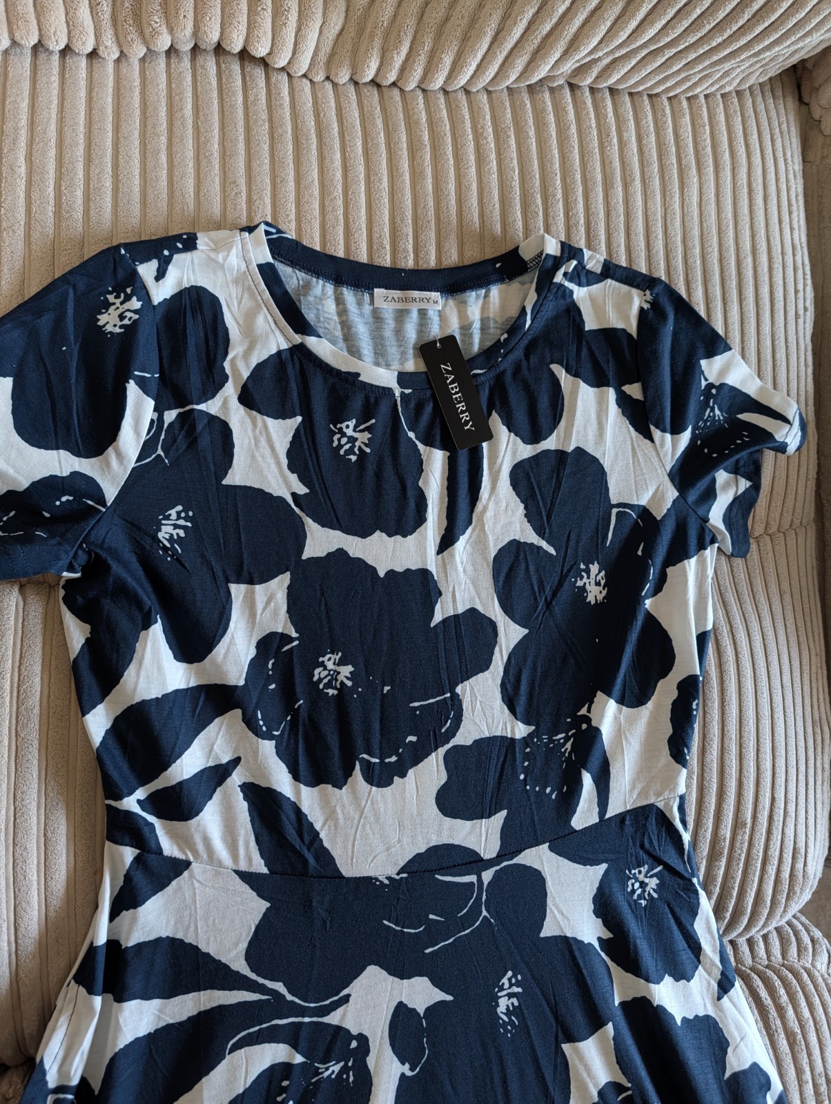 NWT ZABERRY Women’s Navy/White Floral Short Sleeve Round Neck Maxi Dress Size M